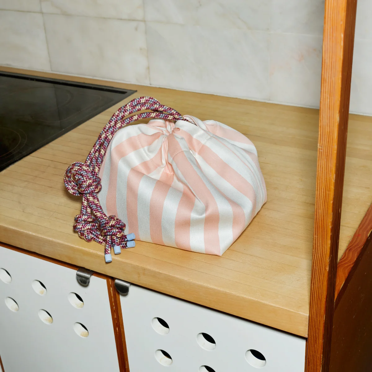 Juslin Maunula - Pouch