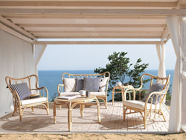 Ensemble de salon de jardin avec table 4 places BRINDISI Rotin Naturel