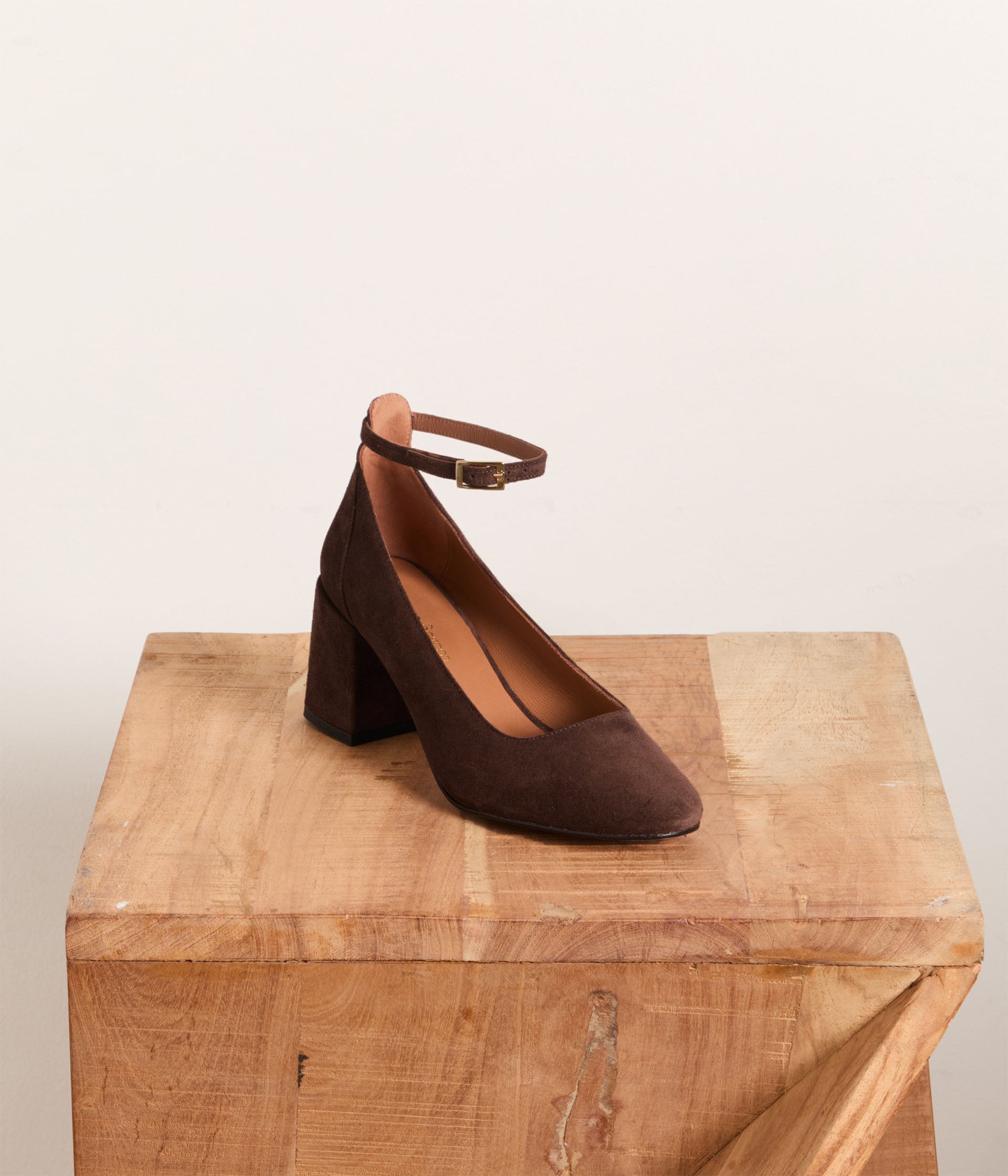 Babies velours chocolat Marie