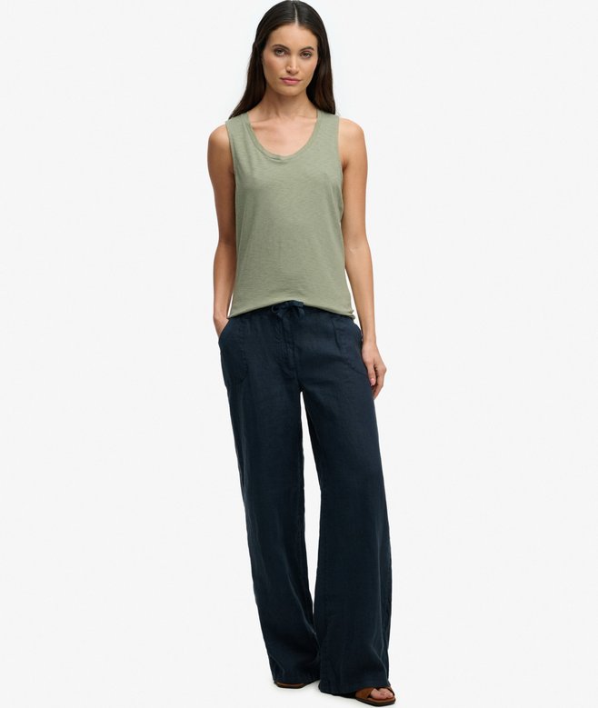 Scoop Neck Tank