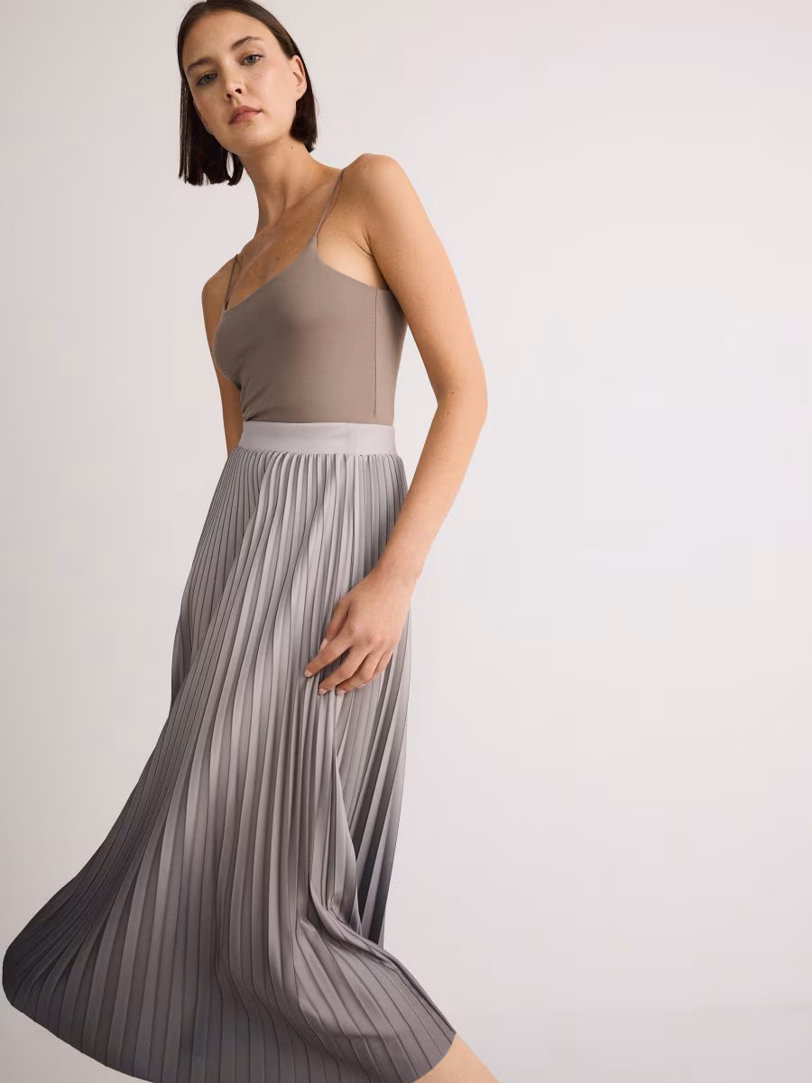 Pleated Midi Skirt