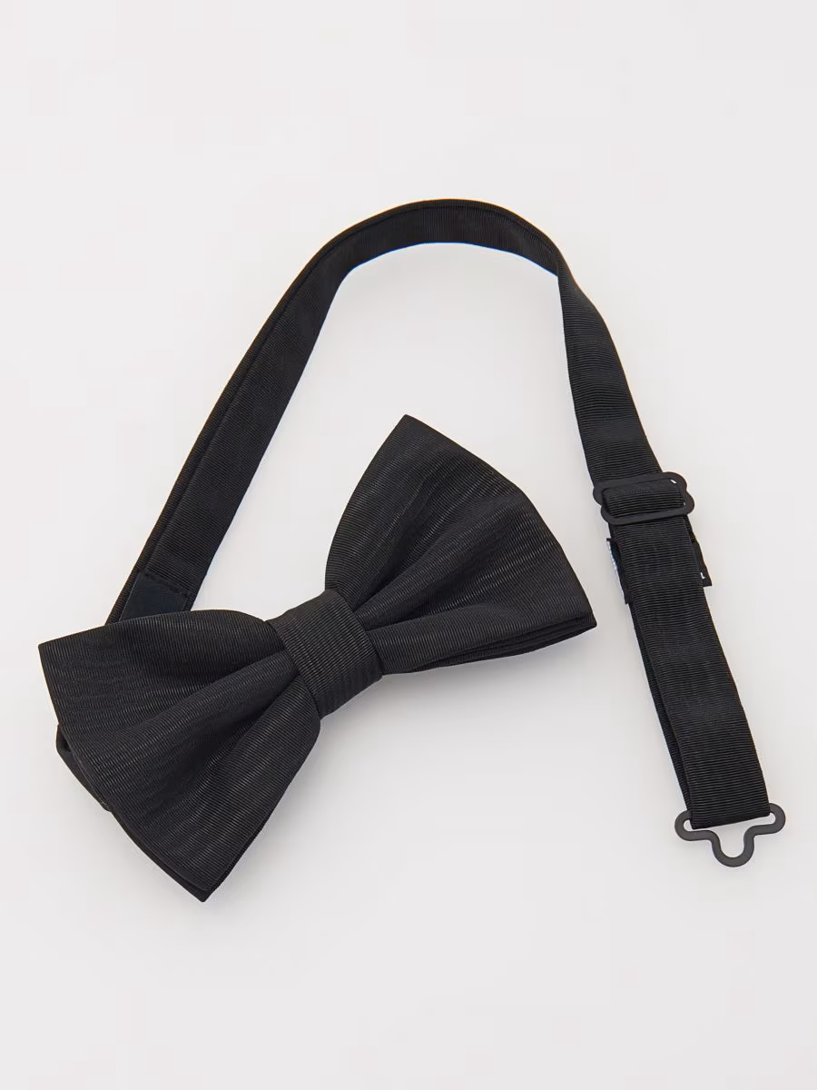 Classic Bow Tie