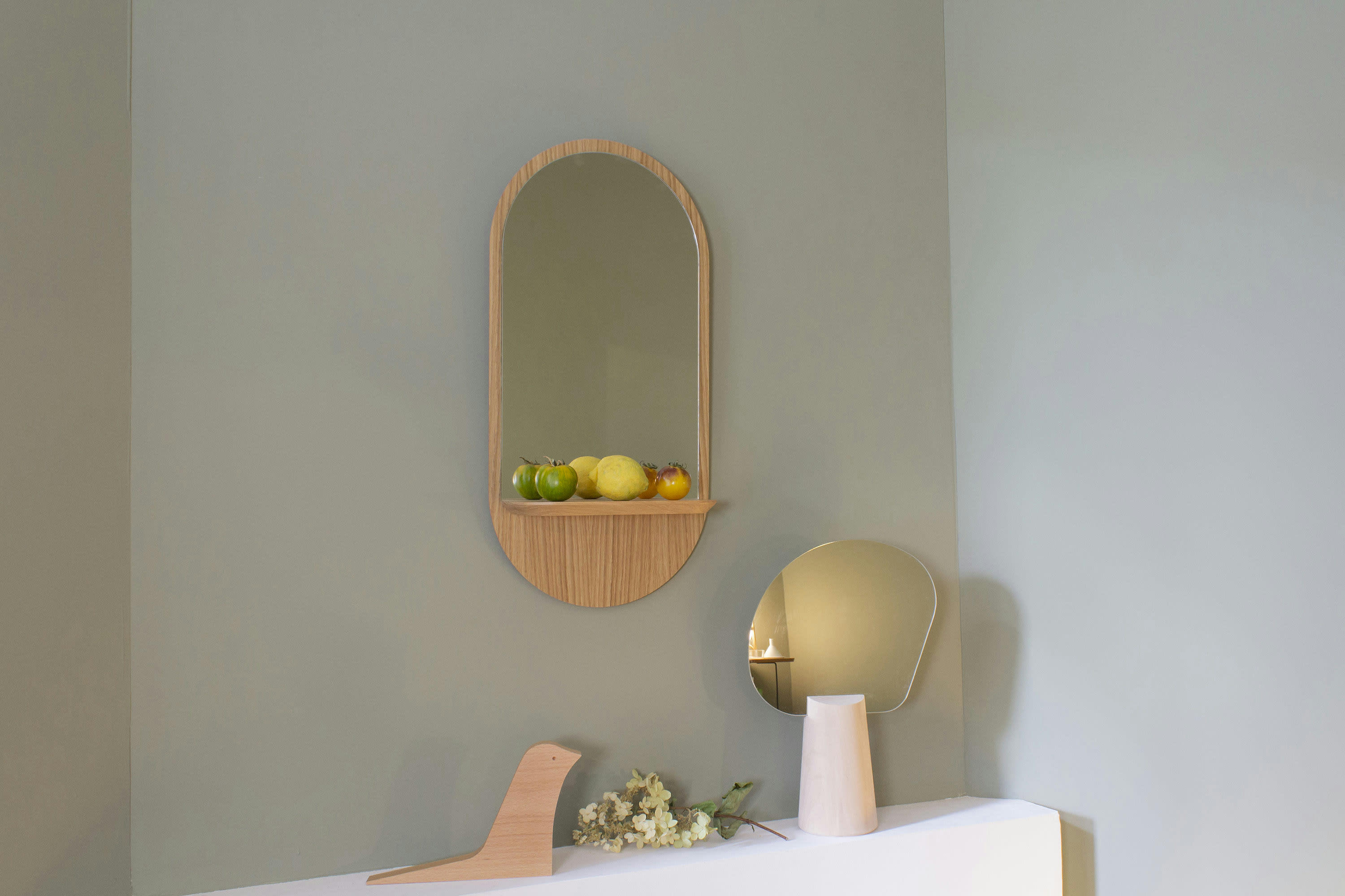 SOLSTICE - Miroir mural avec tablette Solstice