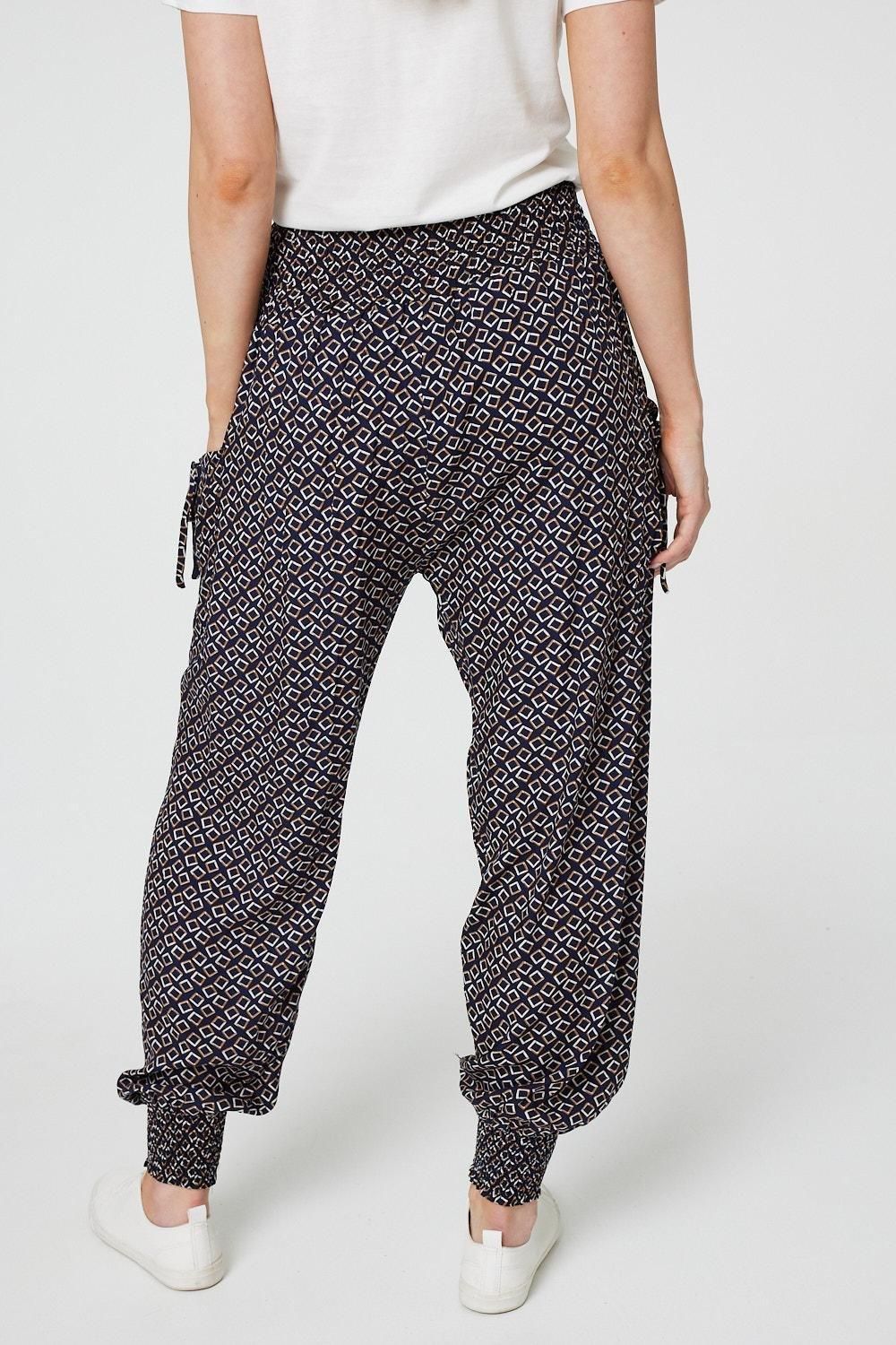 Izabel London Geo Print Pocket Detail Pants