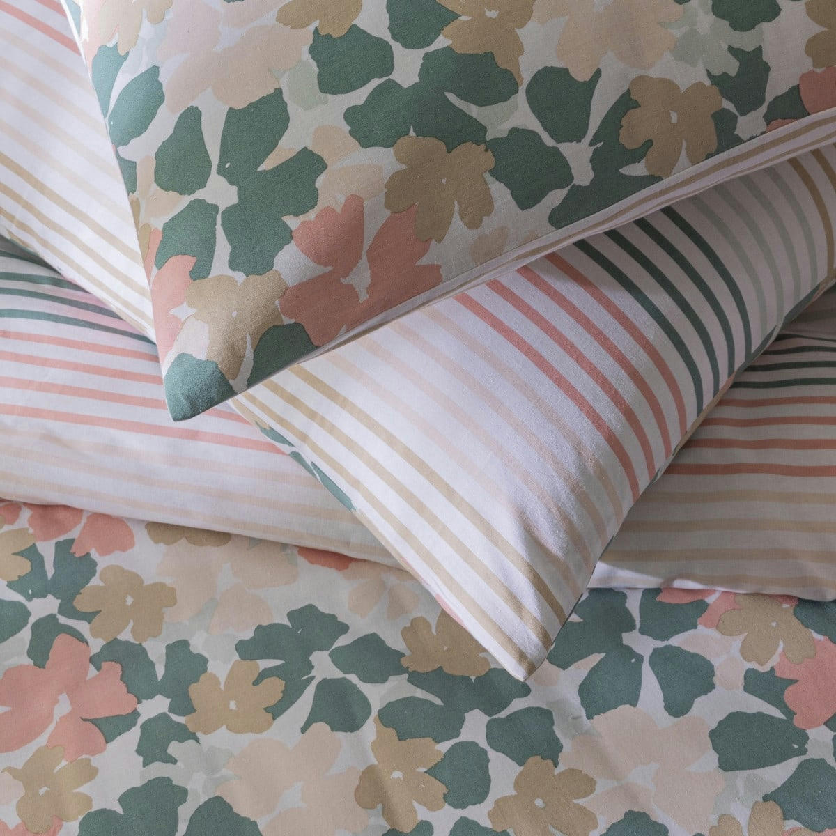 MADERE - Parure de lit 2 personnes coton  imprimé multico 240x220cm