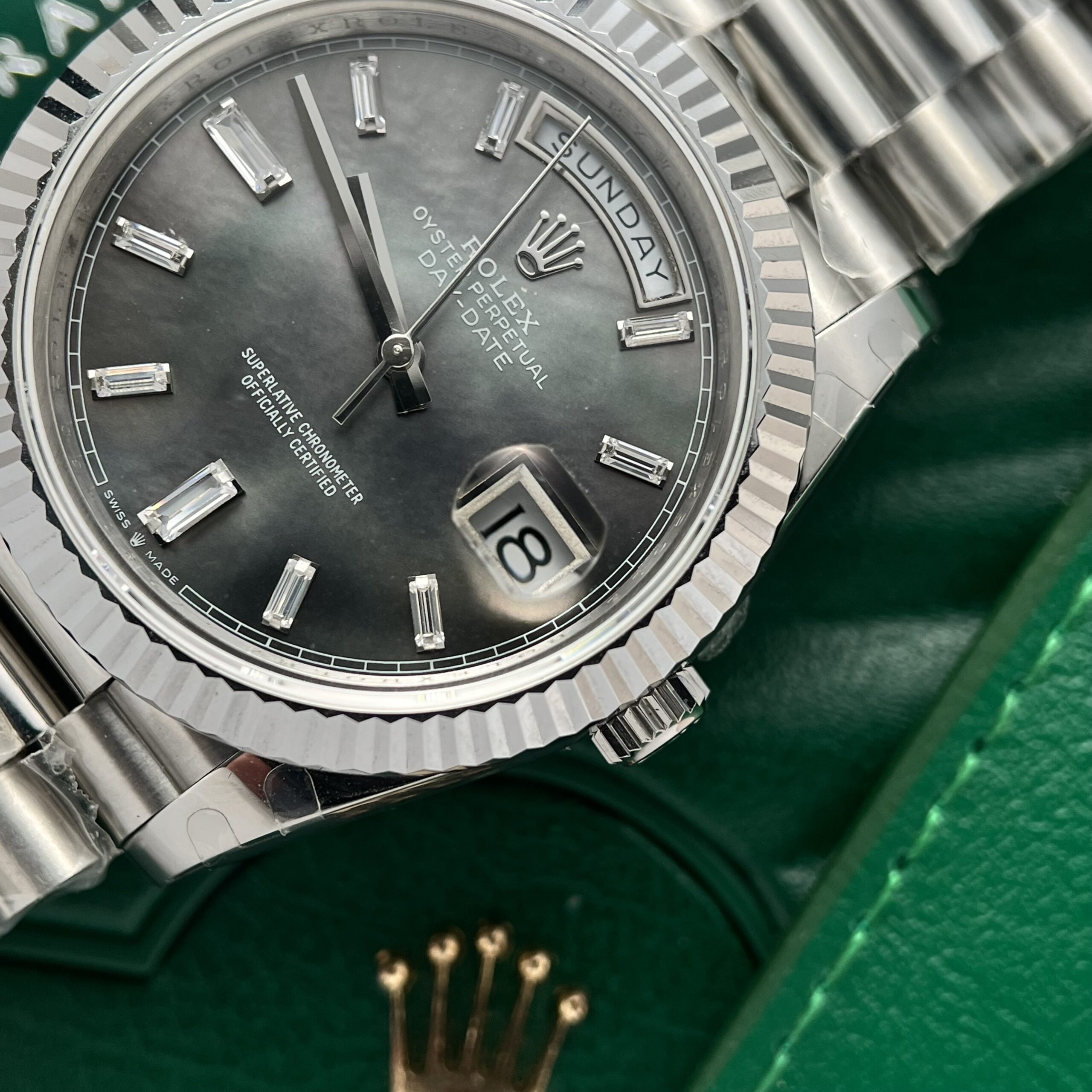 Rolex Day-Date 316L Steel Dark MOP Dial CZ Diamonds 40mm AAA Replica