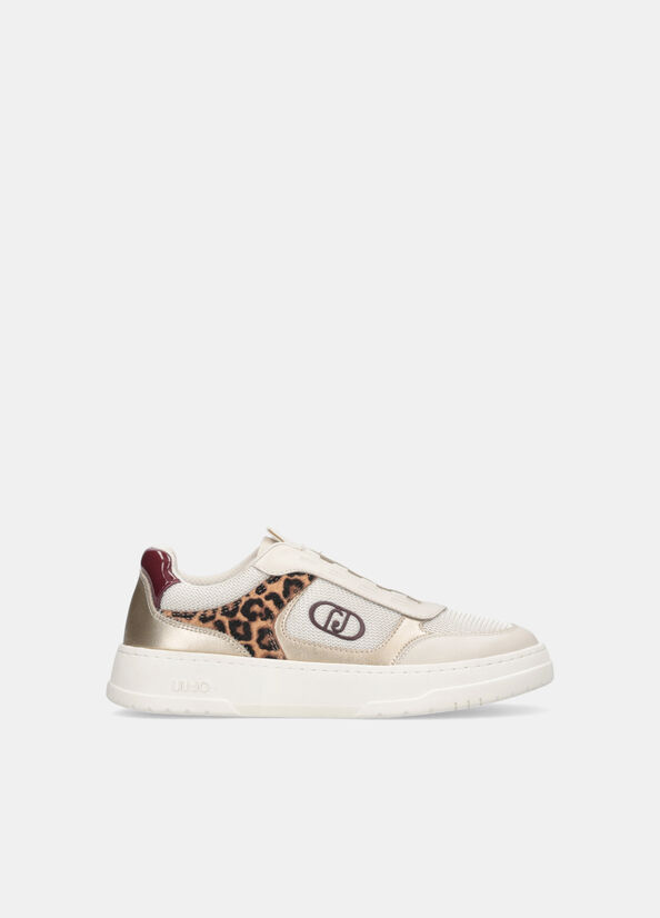 Slip-on con dettaglio animalier