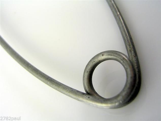 Quick Release Crab Pot Bait Clip - Galvanised Steel