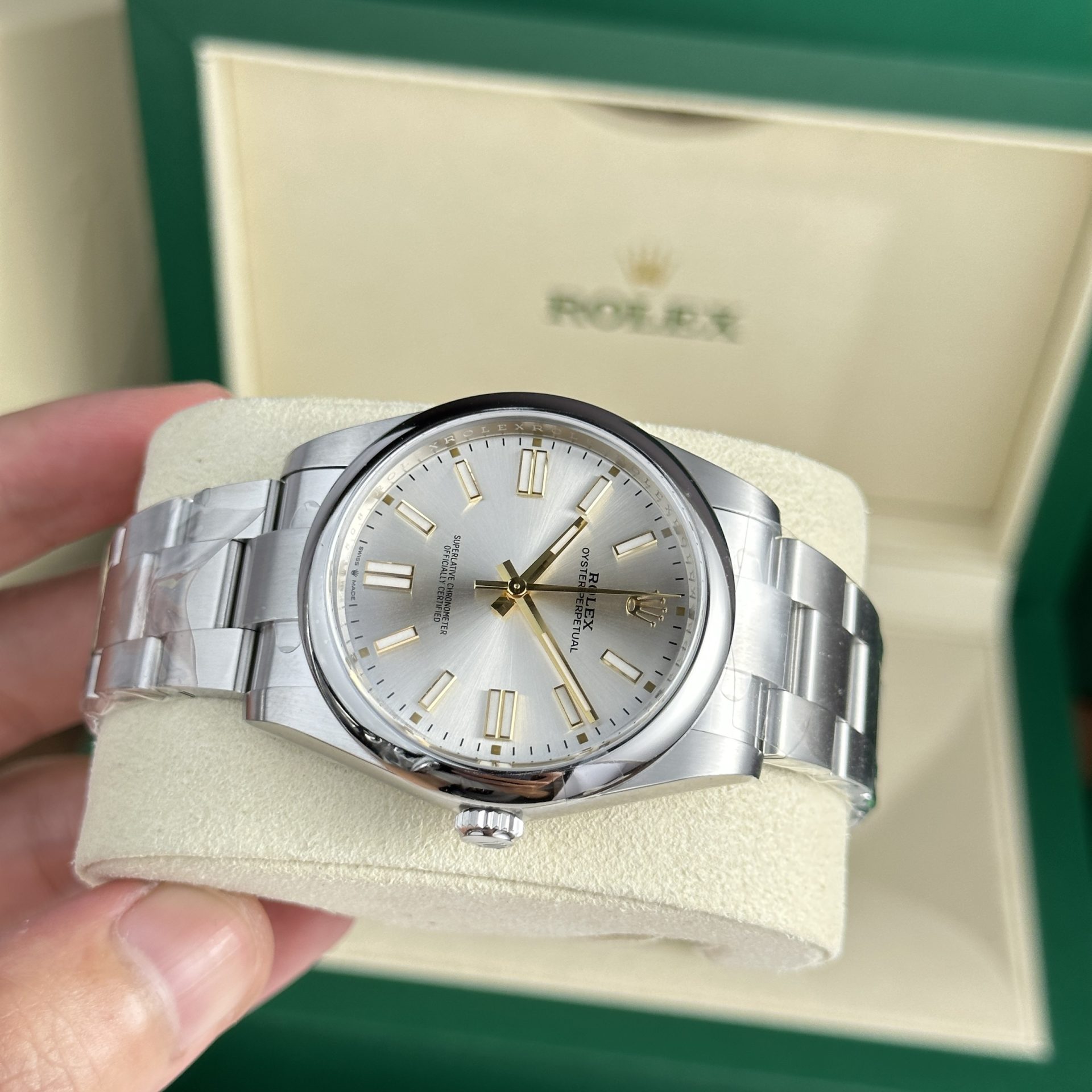 Rolex Oyster Perpetual 124300 904L Steel Silver Dial 41mm Oyster Super Clone