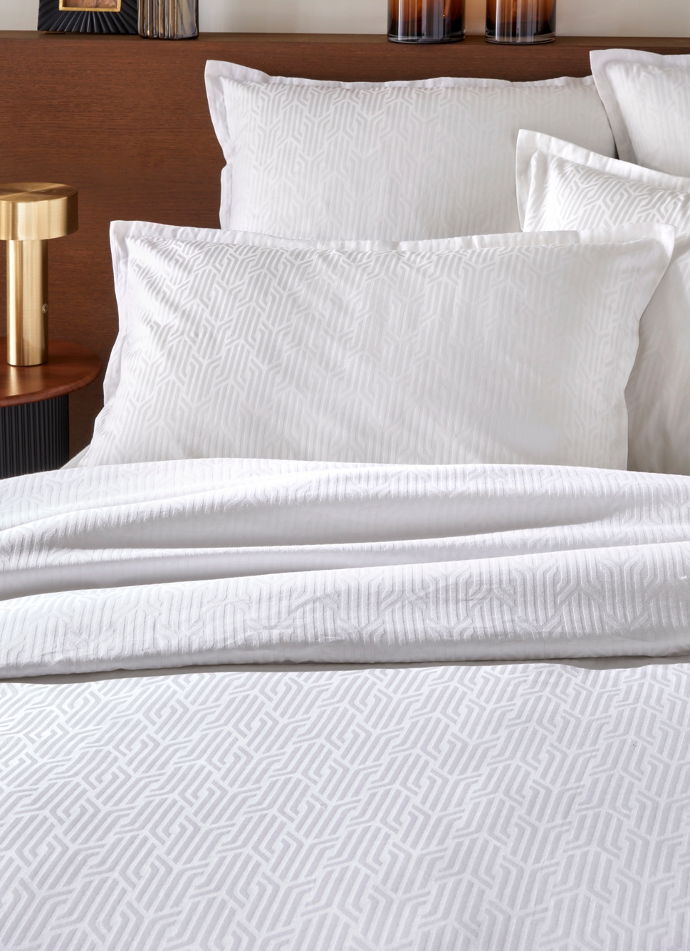 HOUSSE DE COUETTE JACQUARD MOTIF GÉOMÉTRIQUE LAIT