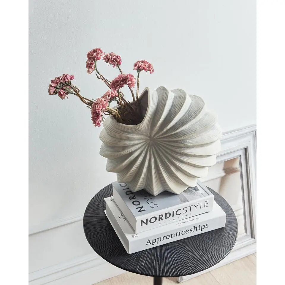 SCUP - Bloemenvaas - Gebroken wit - Steengoed