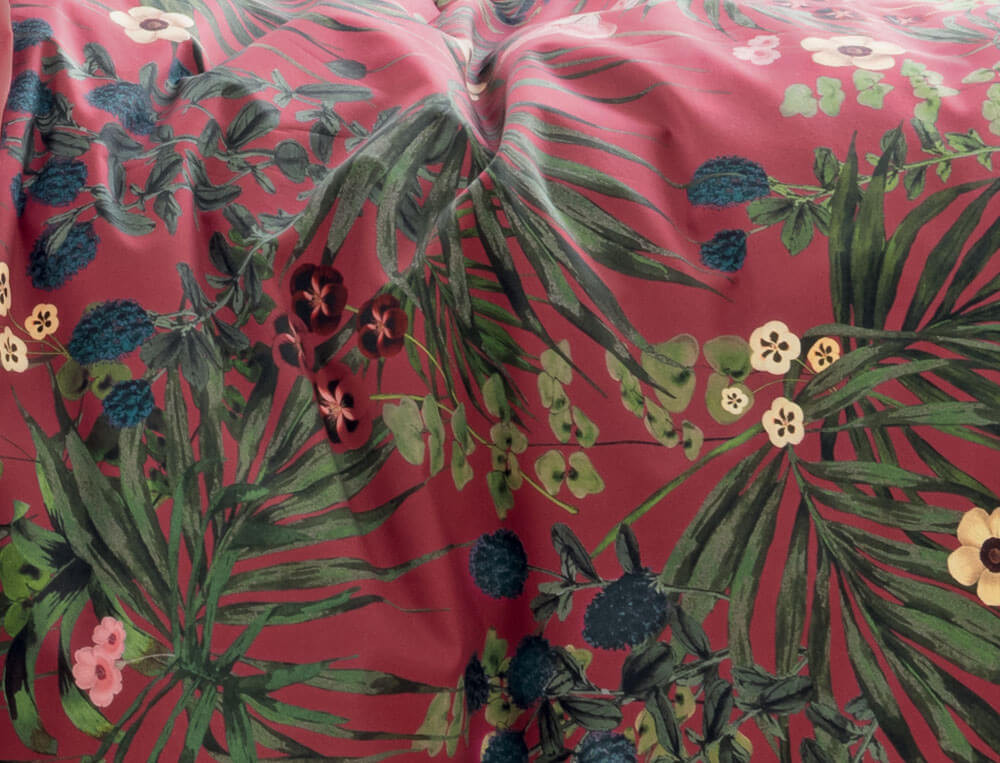 Linge de litÉloge floral
