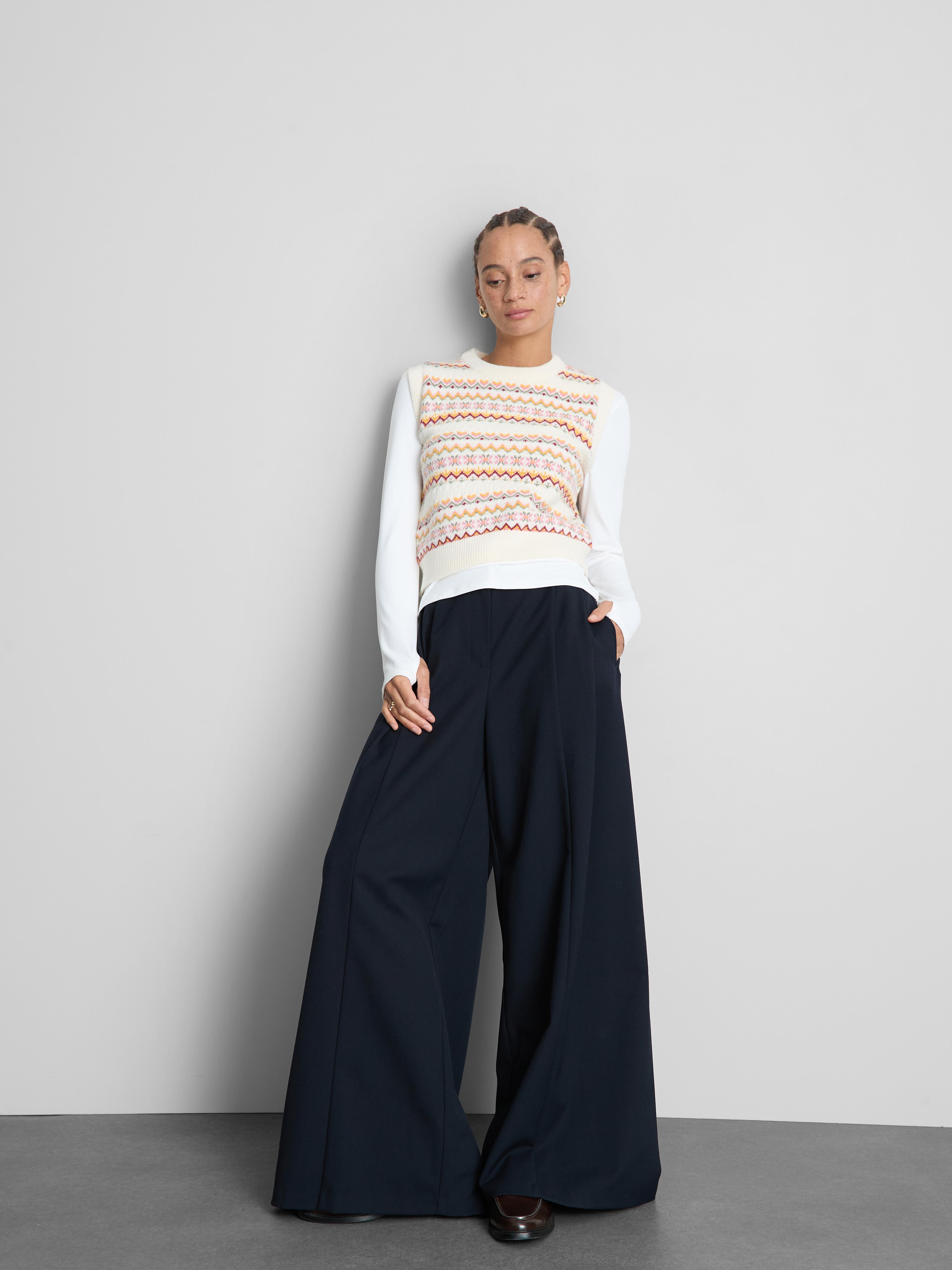 Paula Echevarría Knitted Fair Isle Vest