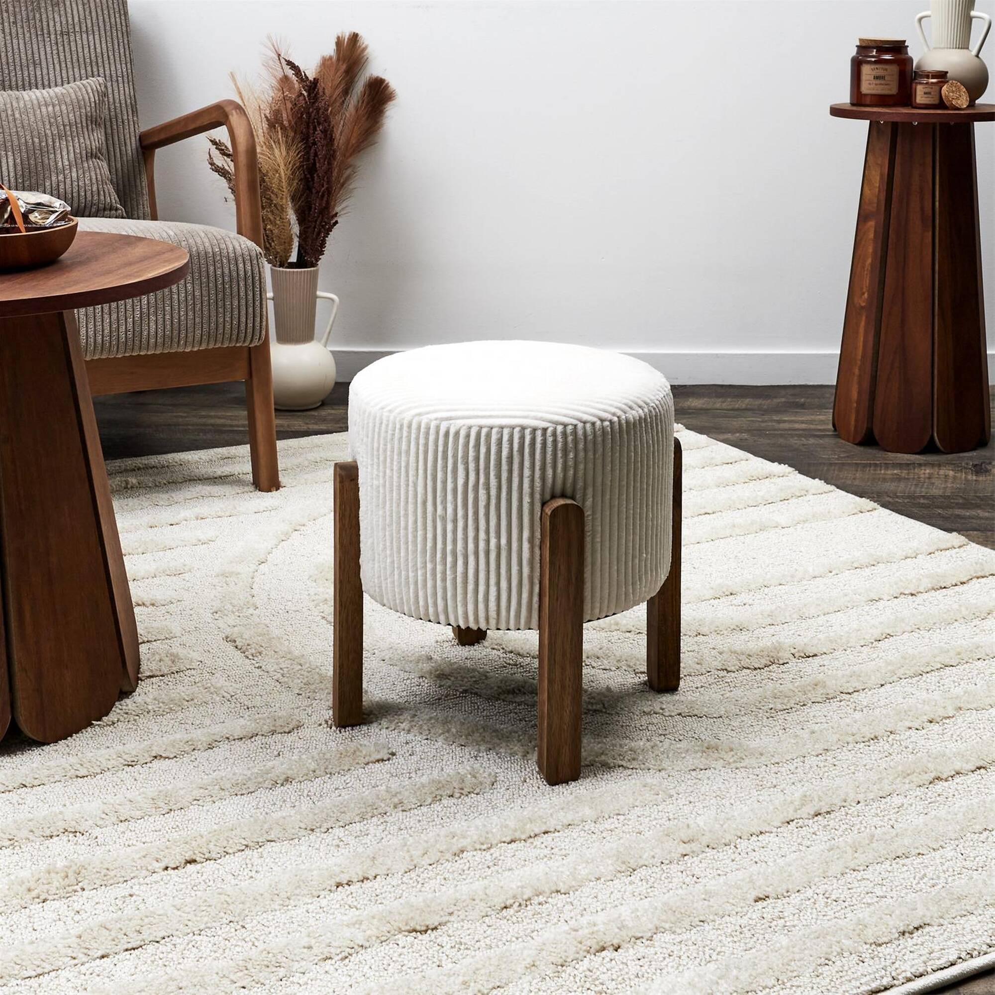 Tabouret cylindrique, pieds en bois