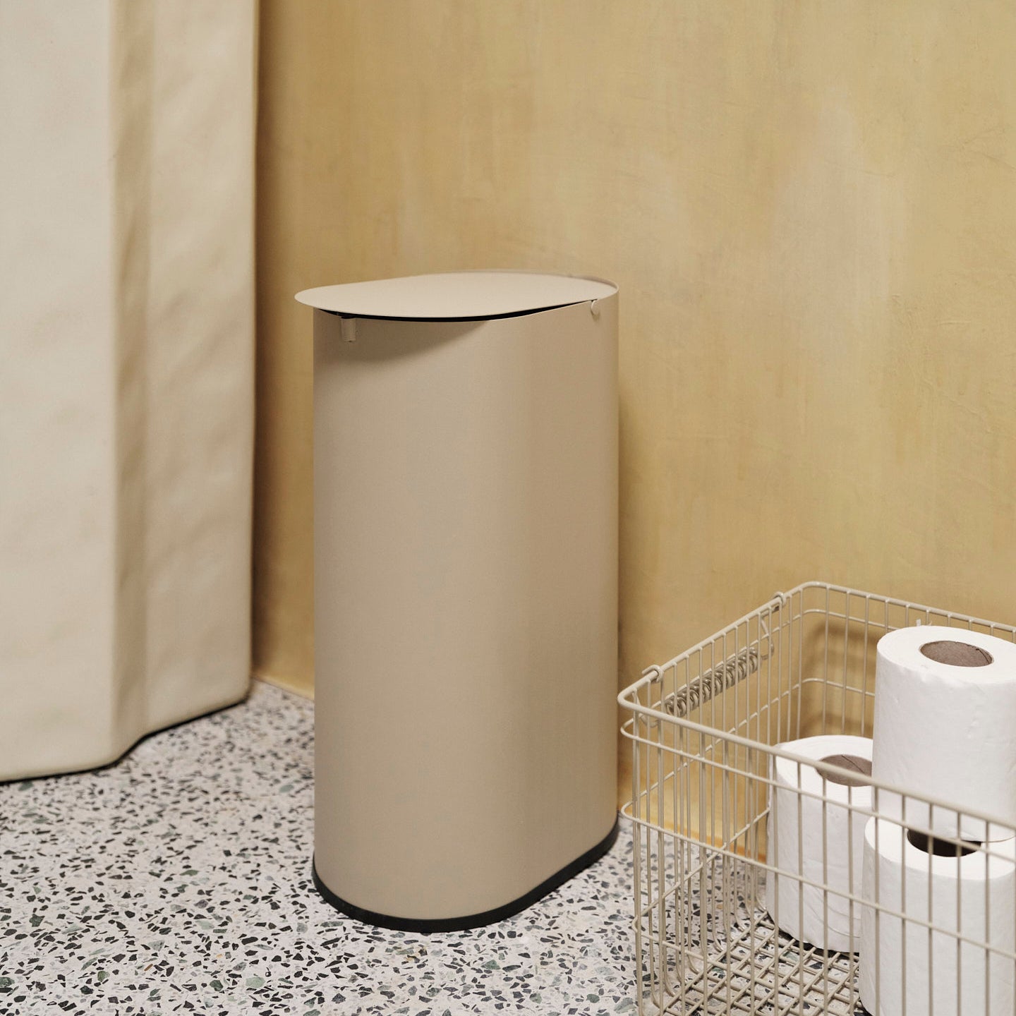 Ferm Living Enkel Afvalemmer - Small - Cashmere