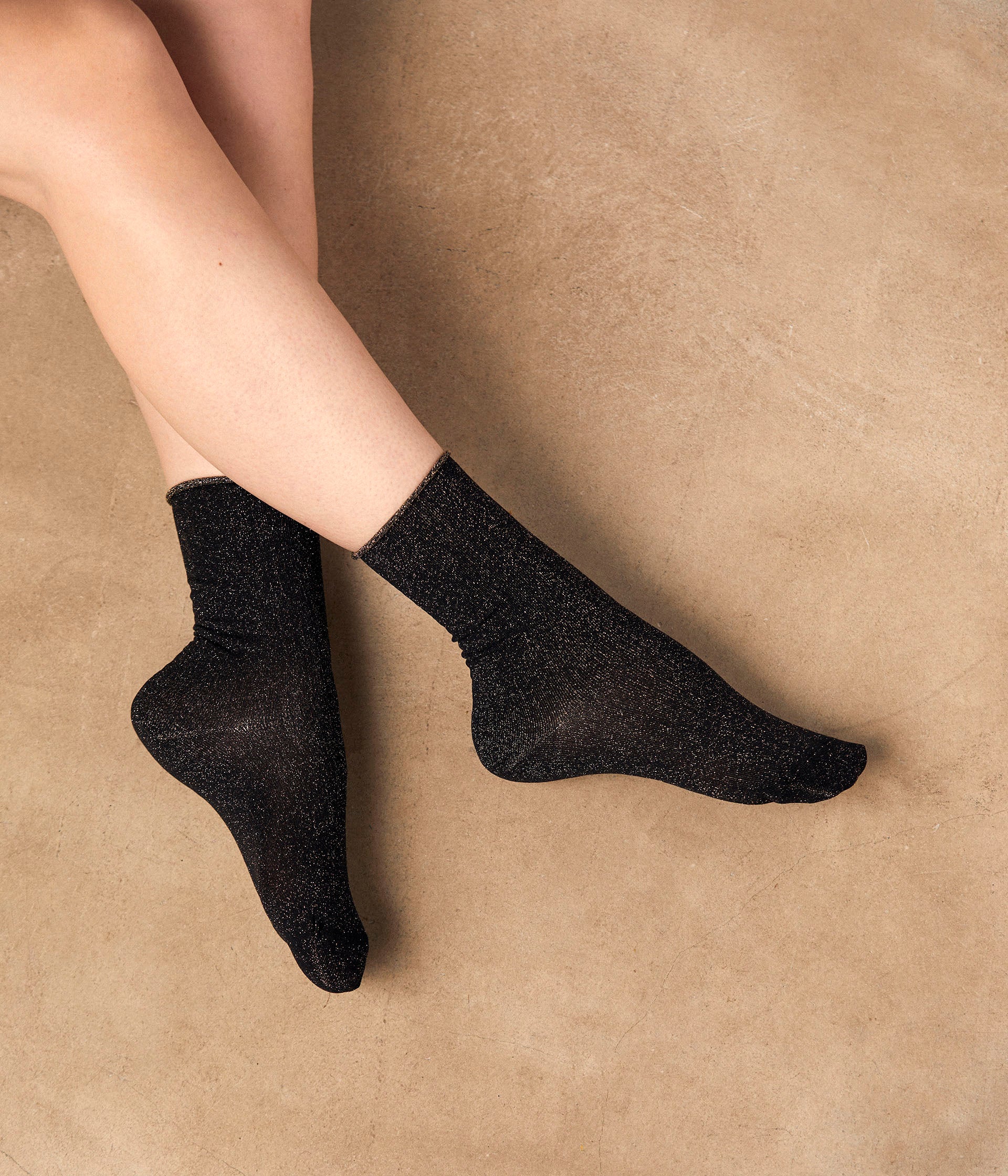 Chaussettes noires or Alexina