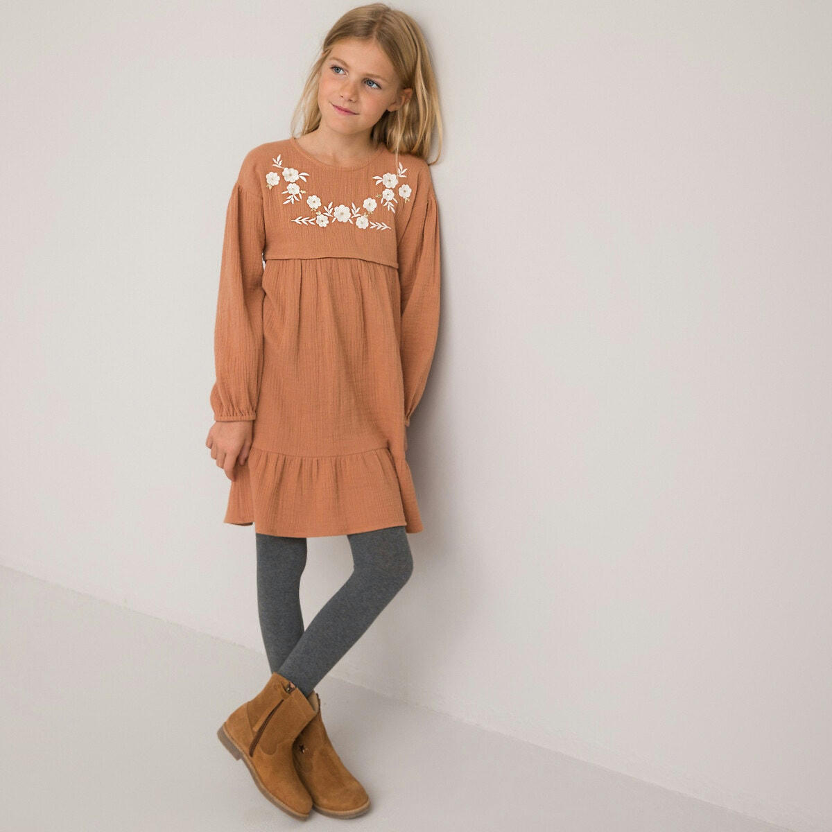 Robe manches longues brodée, gaze de coton