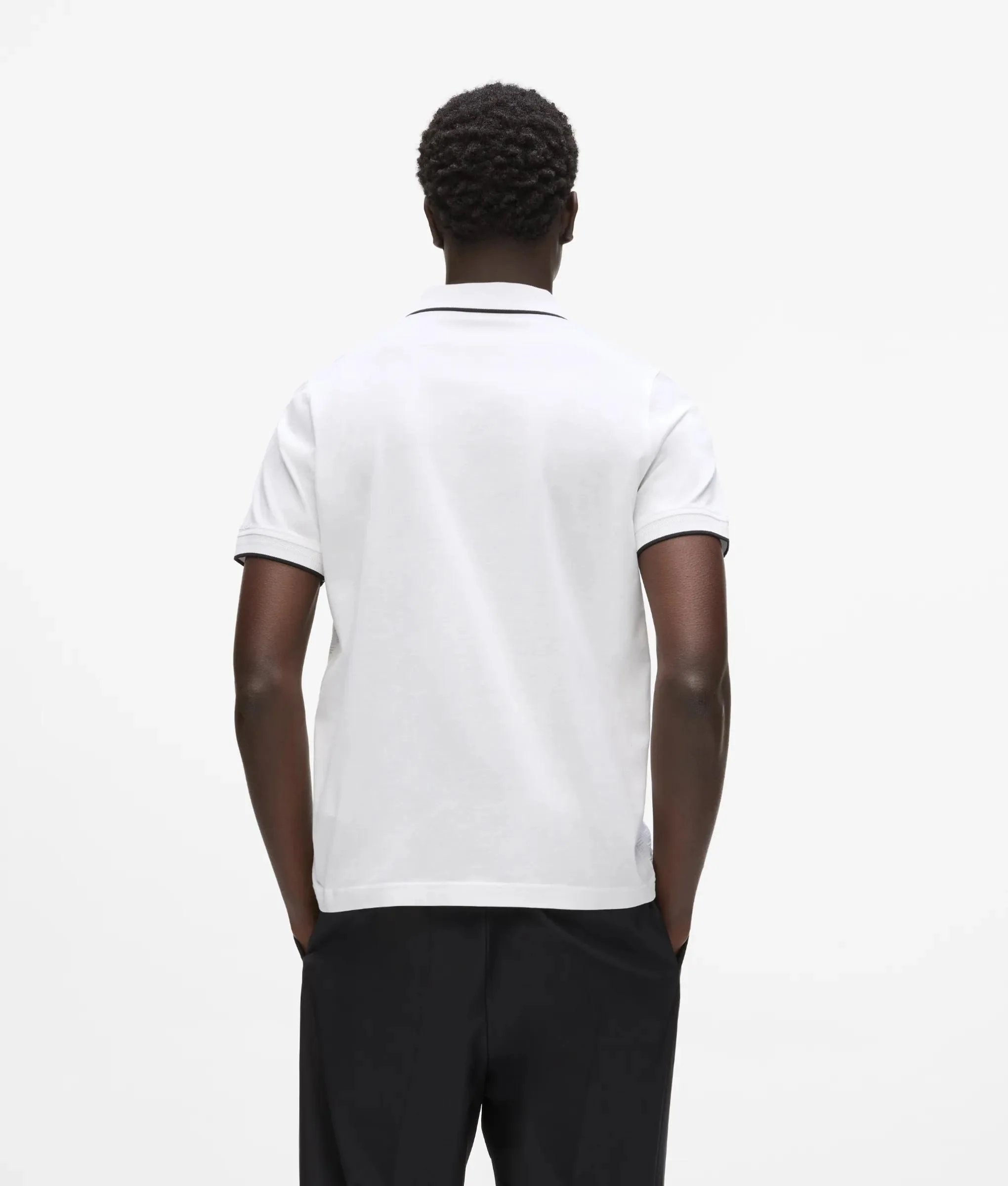 Polo à texture structurée