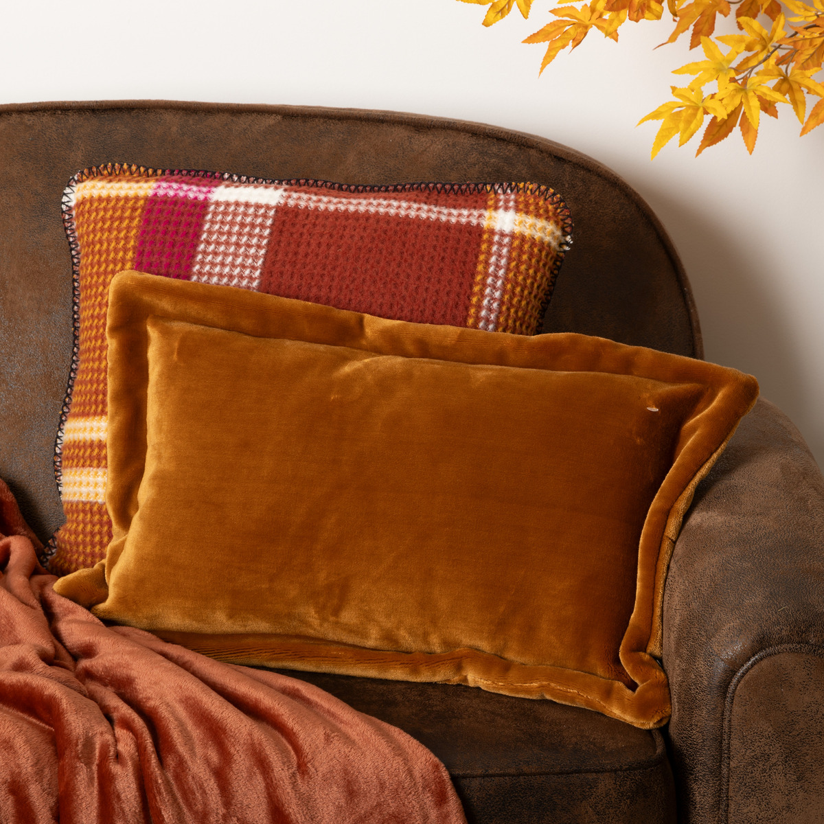 Flannel cushion "Cuddly" Beige linen, 30x50 cm