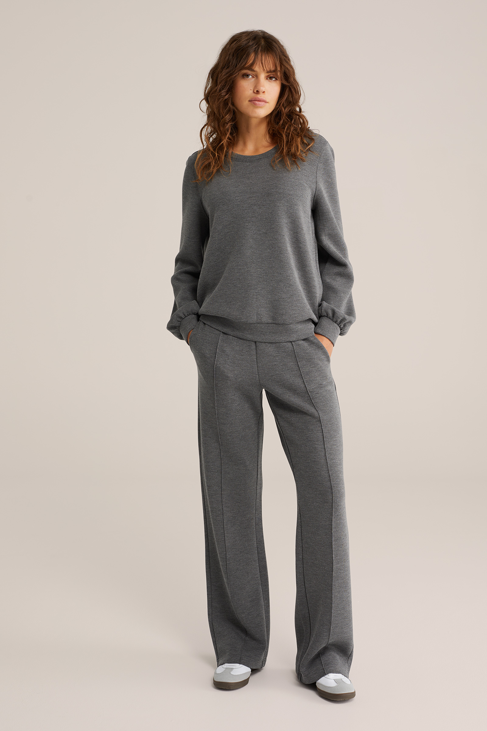 Dames sweater met ballonmouwen