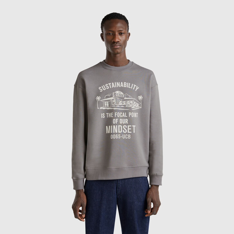 Sweatshirt with print