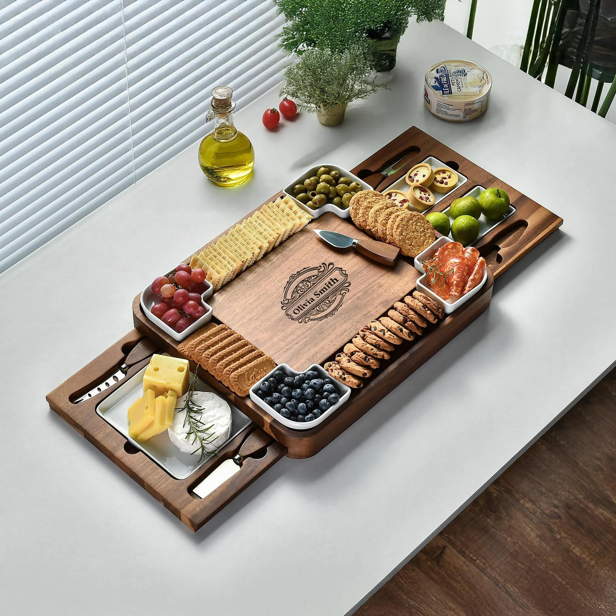 Personalized Charcuterie Board Bread Cheese Cracker Nut Veggie Fruit Dish Serving Tray Accesories Custom Engraved BrunchGift Mom Wife Couple
