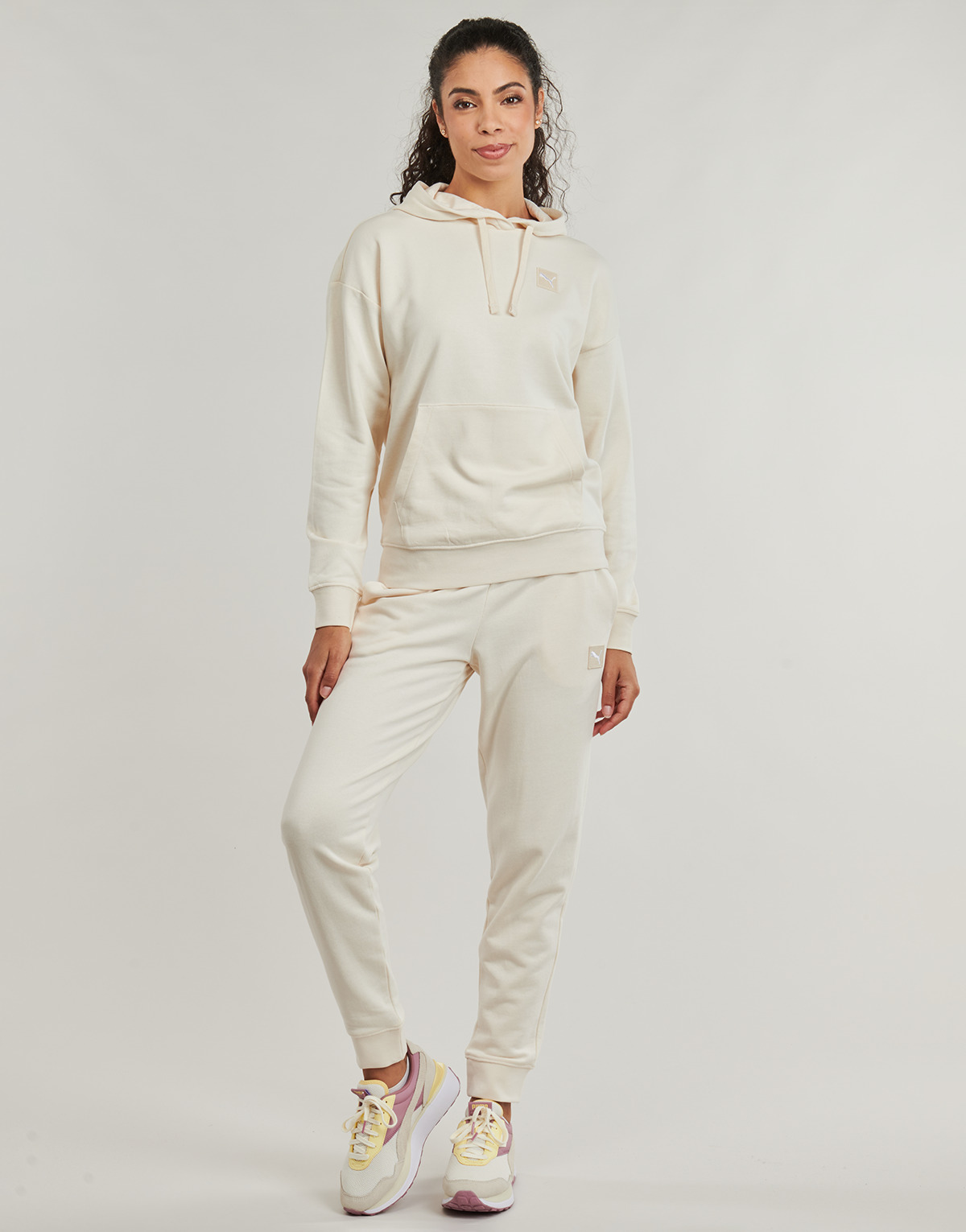 Puma - ESS ELEVATED Sweatpants TR cl - Pink