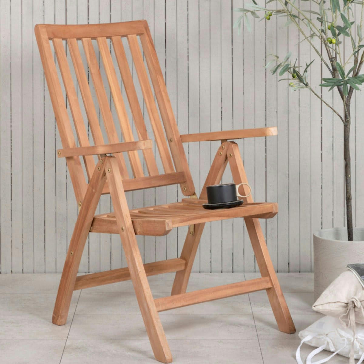 EMILY - Chaise de jardin ajustable en bois clair