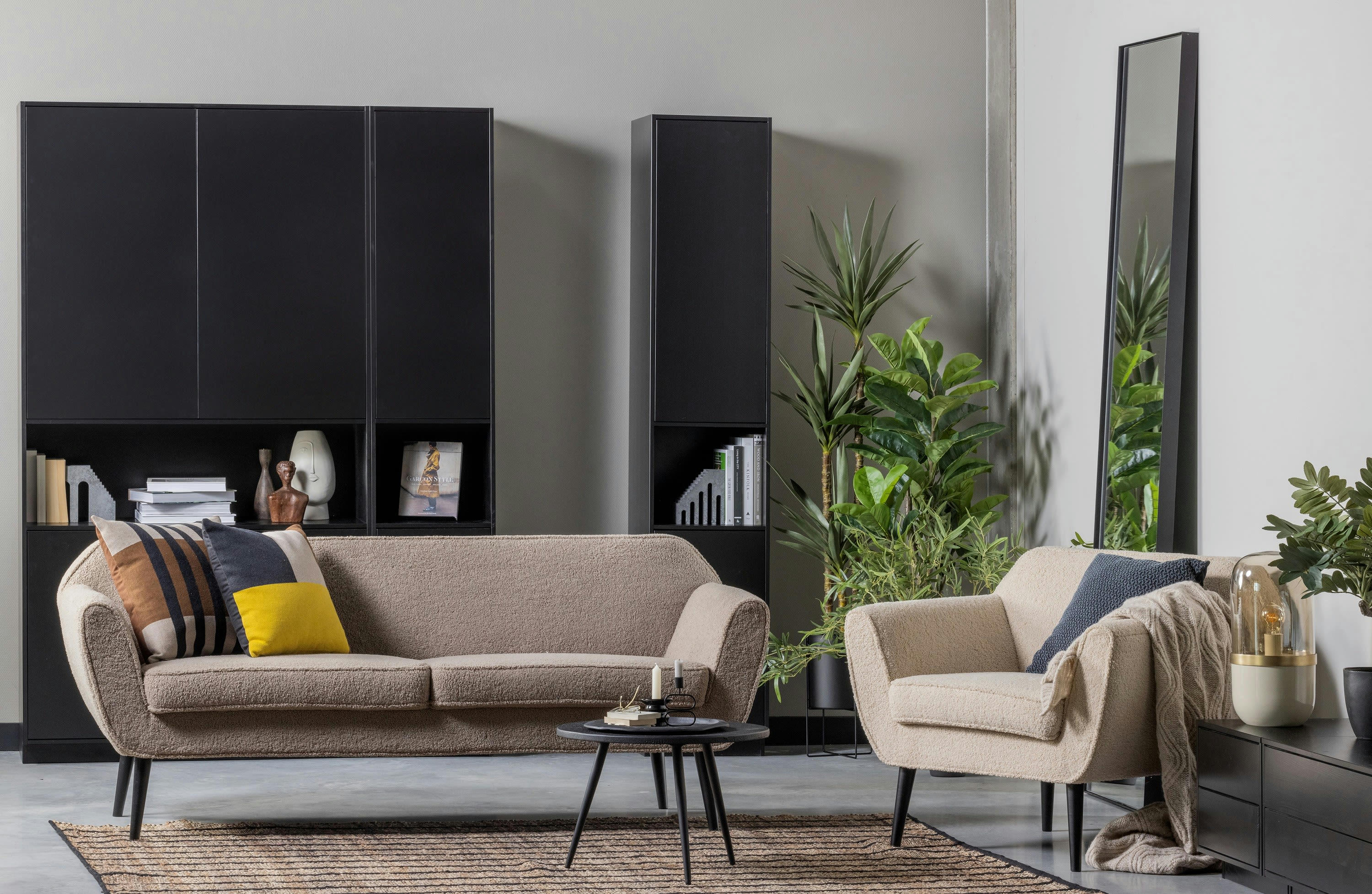 FLORA - Lampe en métal gris