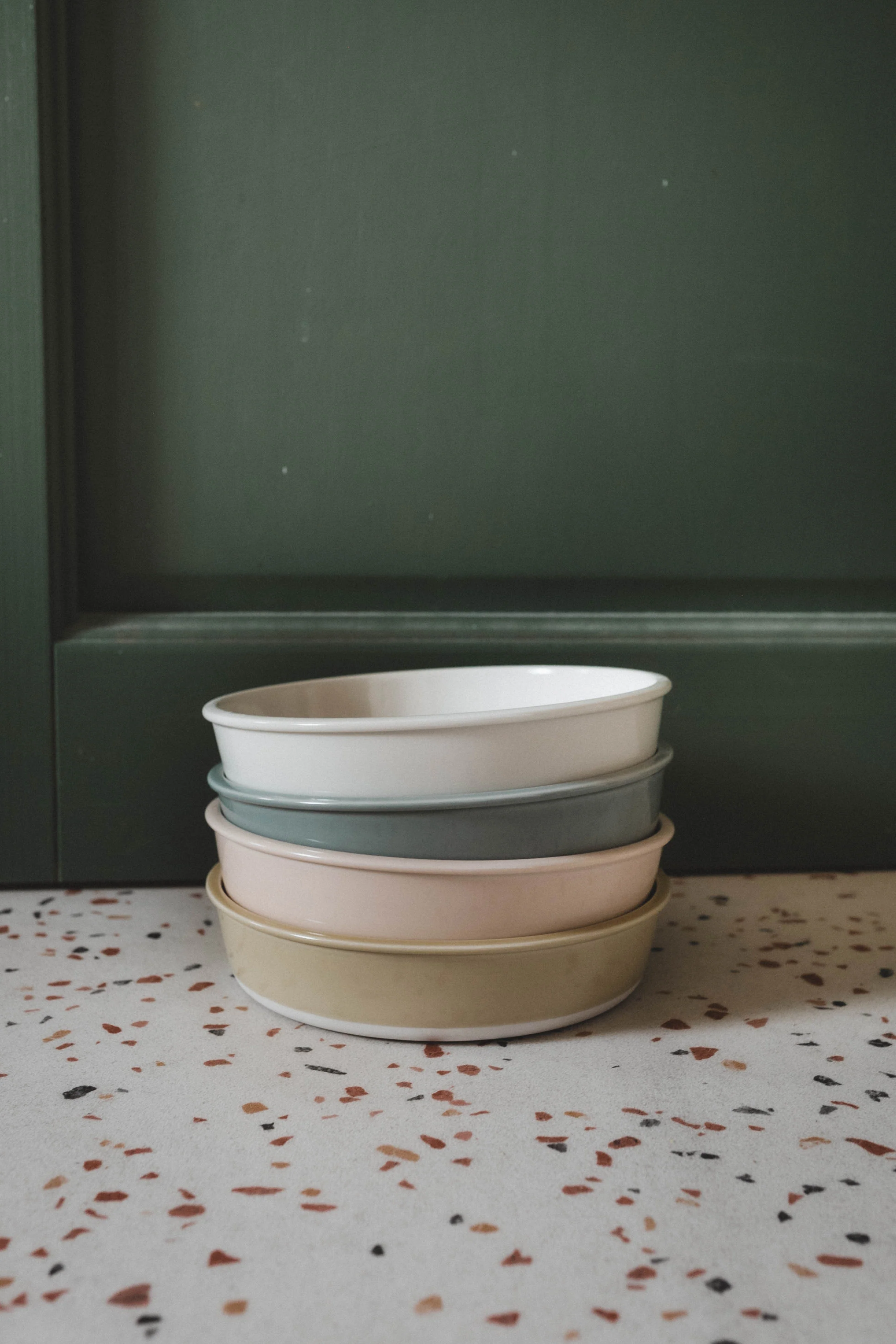 assiette creuse gris oxyde