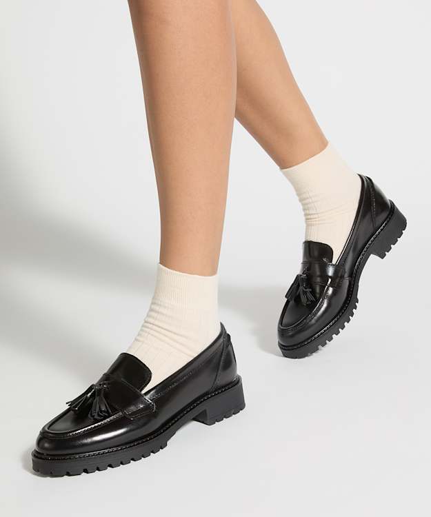 Gracelyn Black - Wide Fit Cleated Sole Leather Tassel Trim Loafers