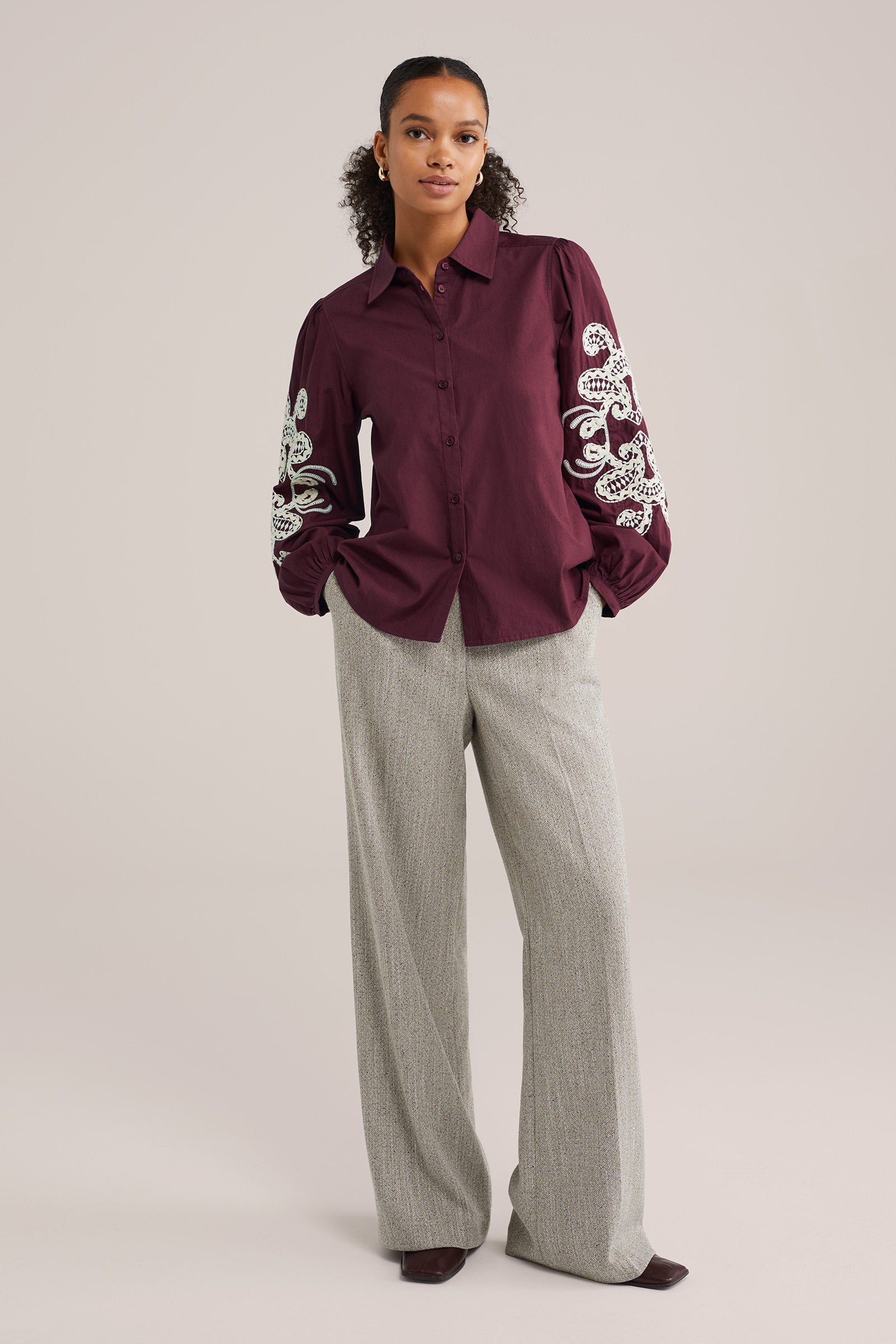 Dames Blouse met embroideries