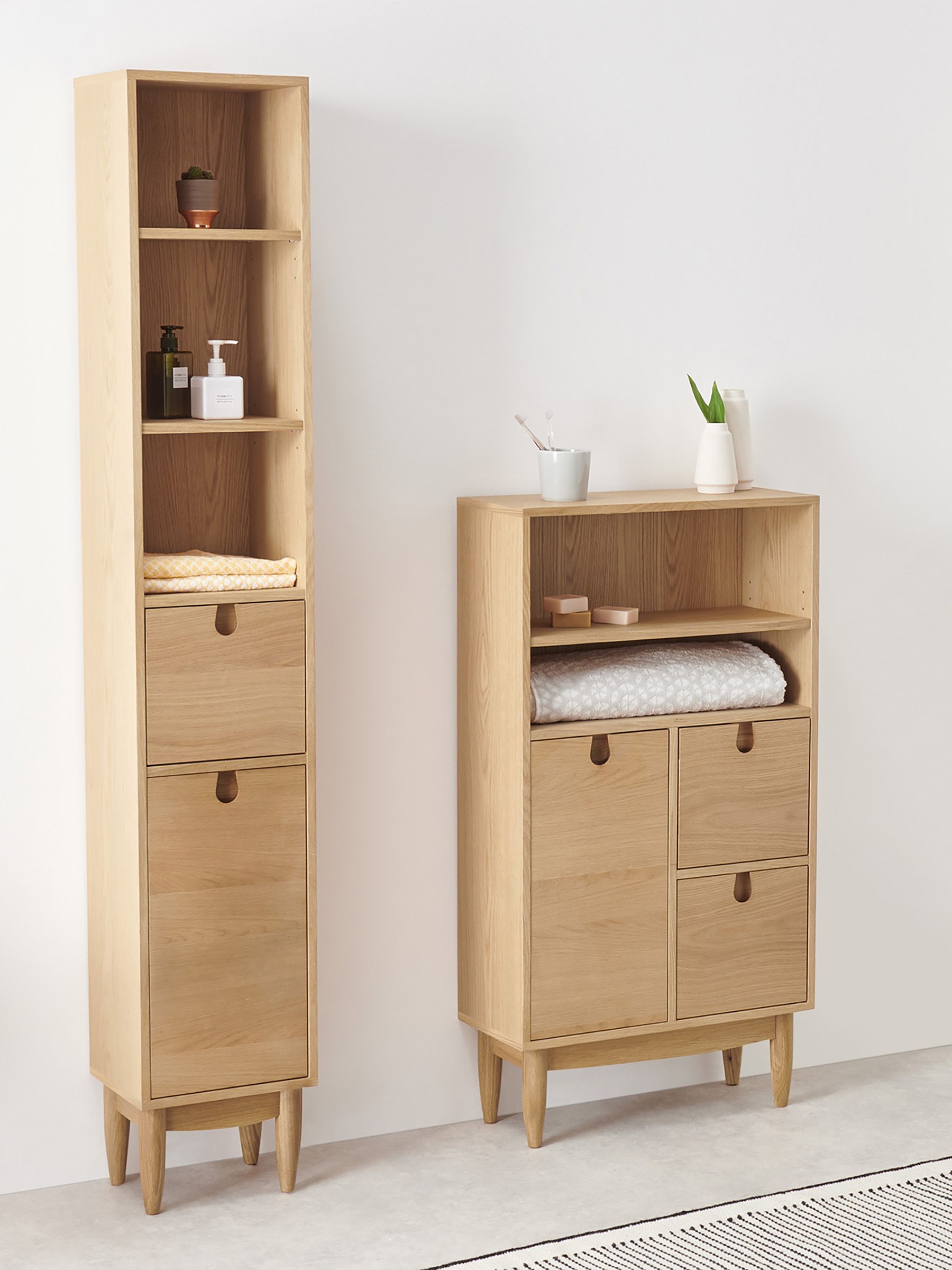 Penn Tall Boy Chest of Drawers in Oak
