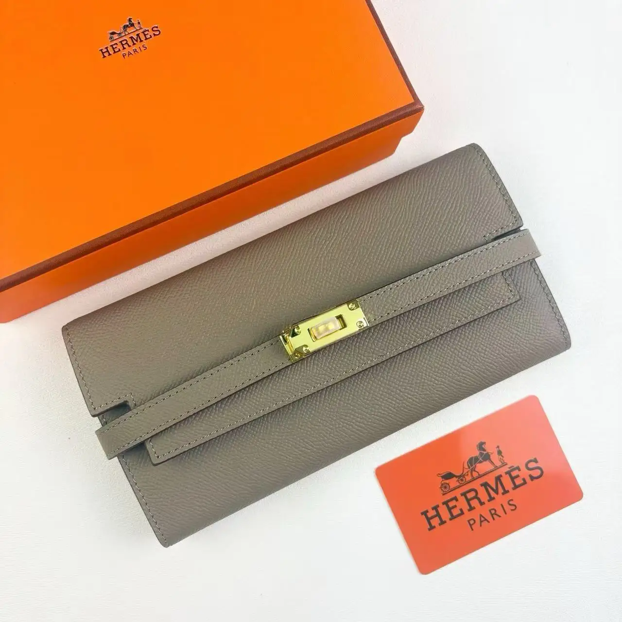 Hermes Kelly Classique To Go wallet