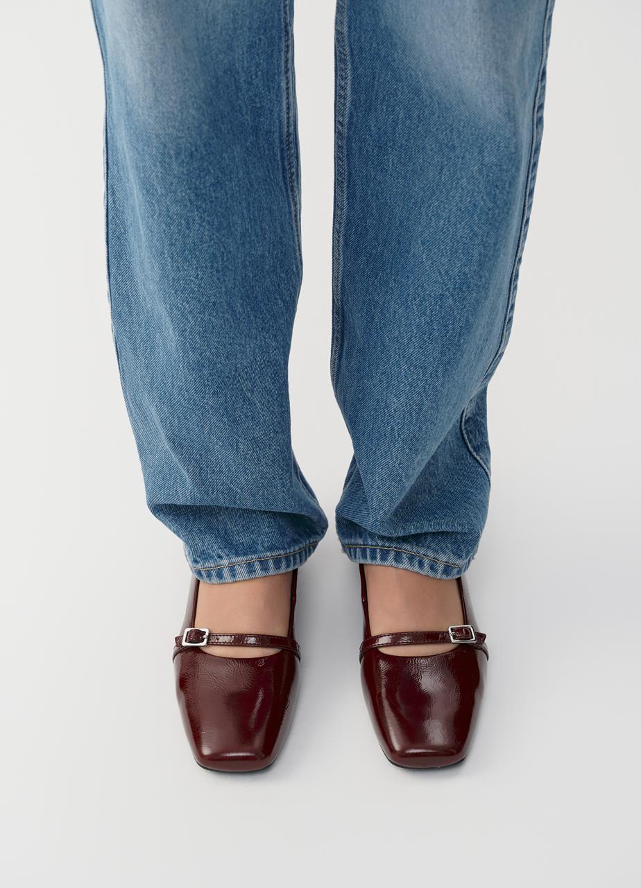 Debbi Pumps
