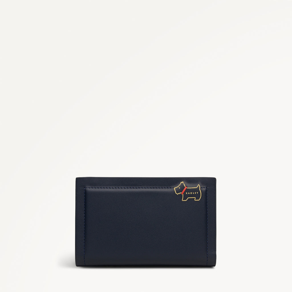 Heritage Lane - Medium Bifold Purse