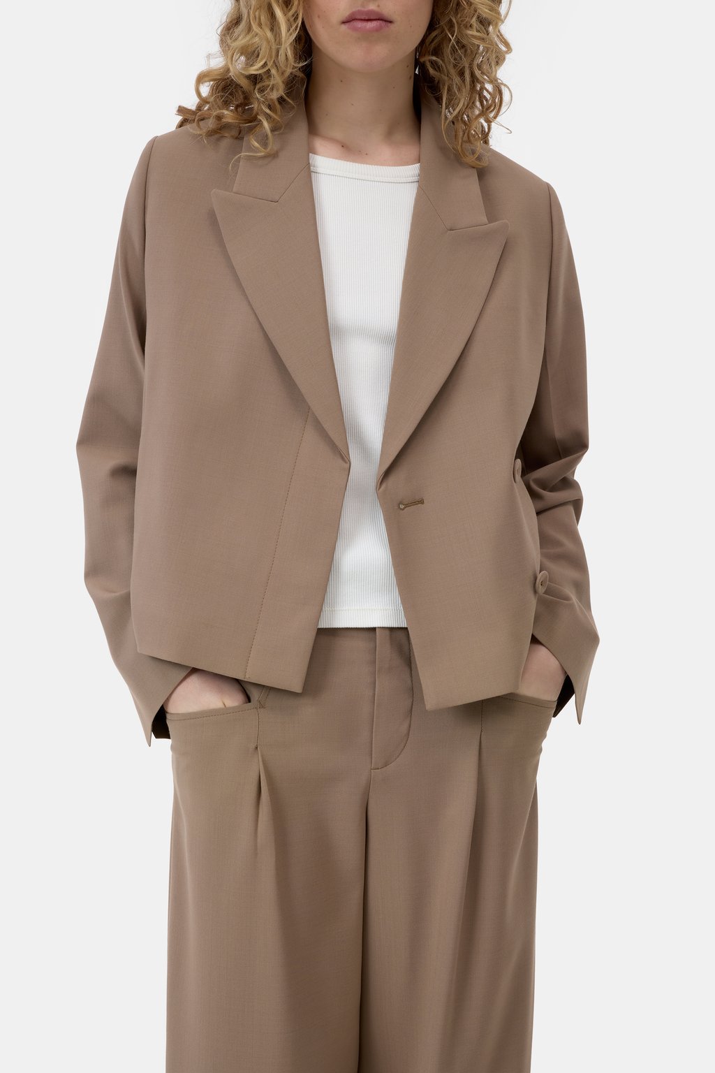 Cropped-Blazer aus Wolle