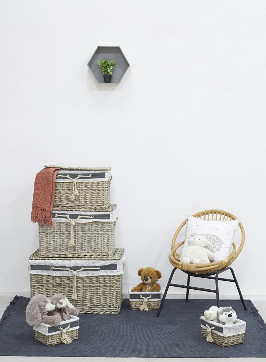 - Malles et corbeilles en éclisse grise (lot de 6)