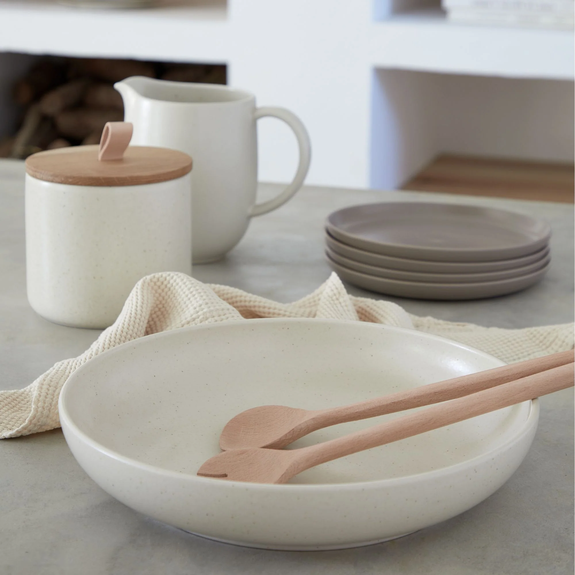 Large Serving Bowl Pacifica, Casafina by COSTA NOVA