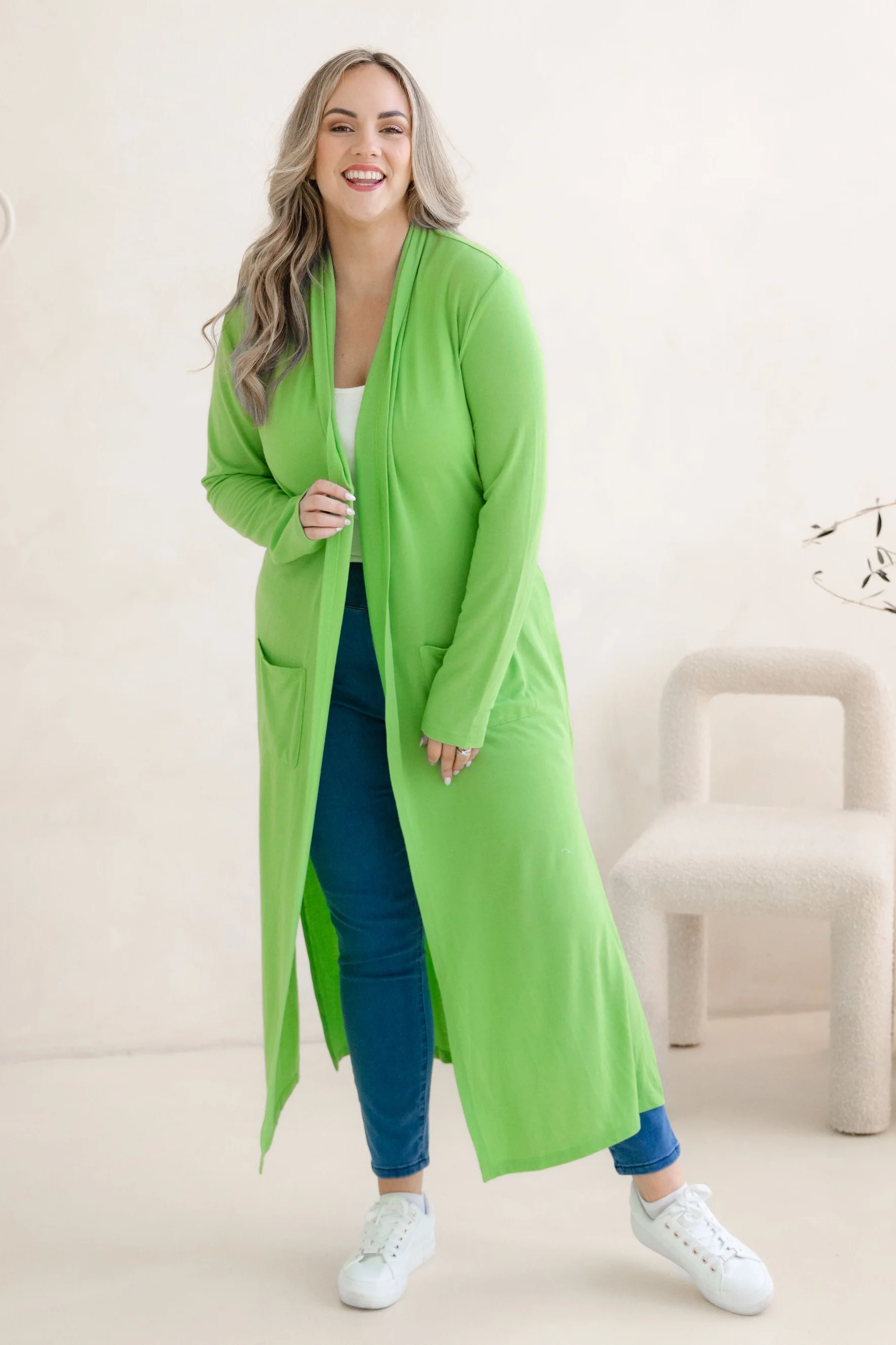 Jane Cardi Maxi Length in Apple