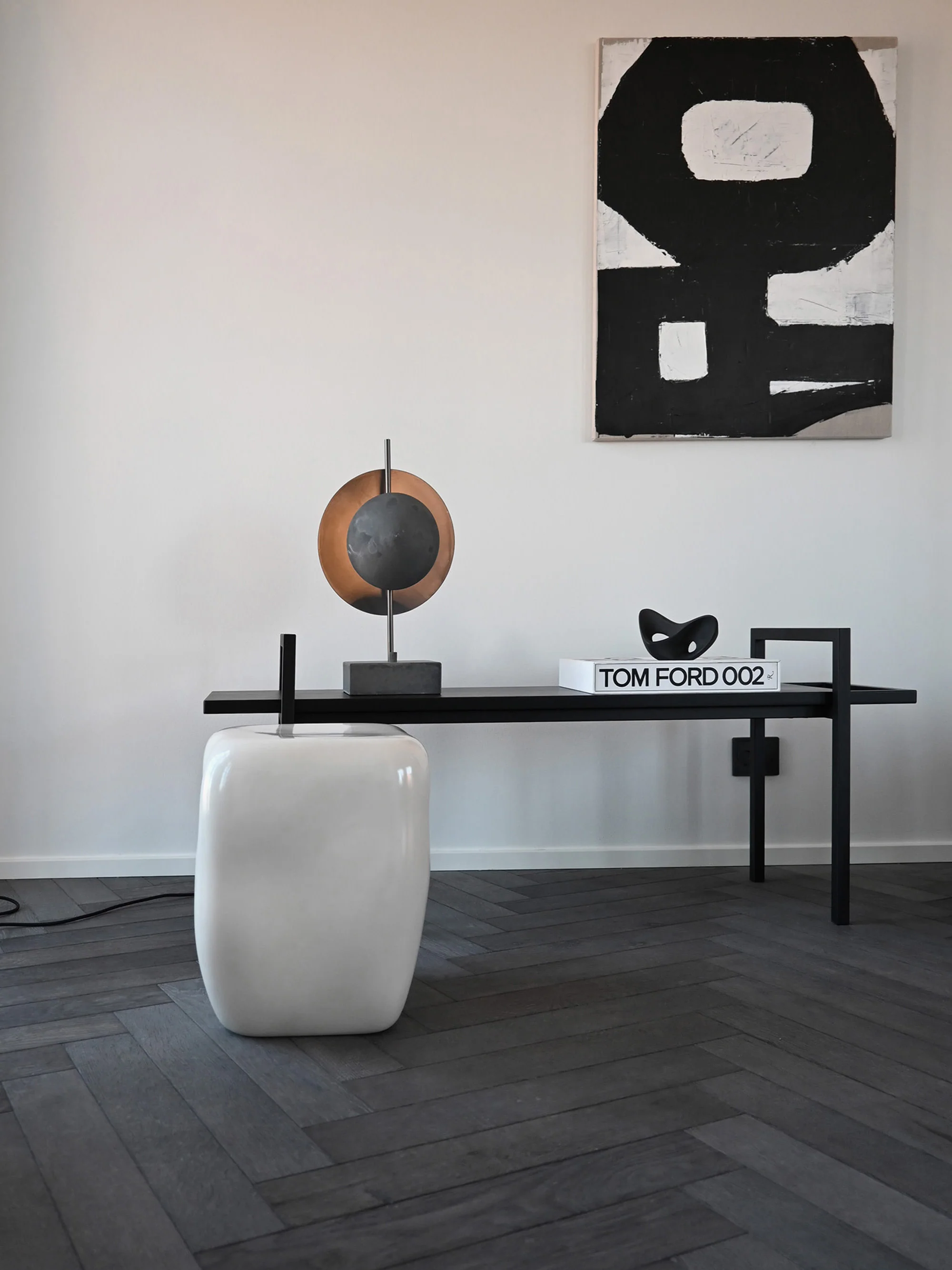 Handgefertigter Couchtisch Ishi