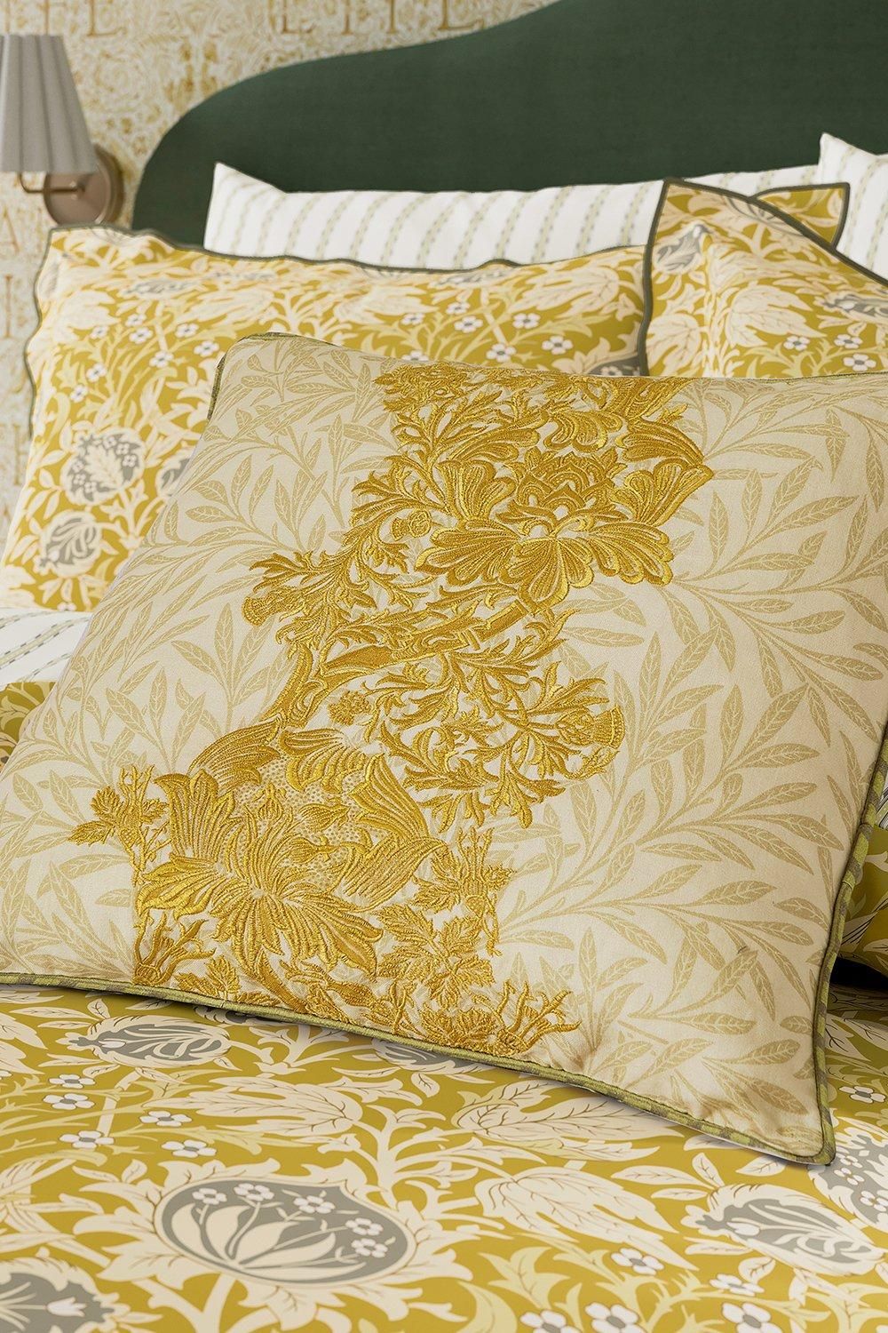Morris & Co Elmcote' Cotton Cushion