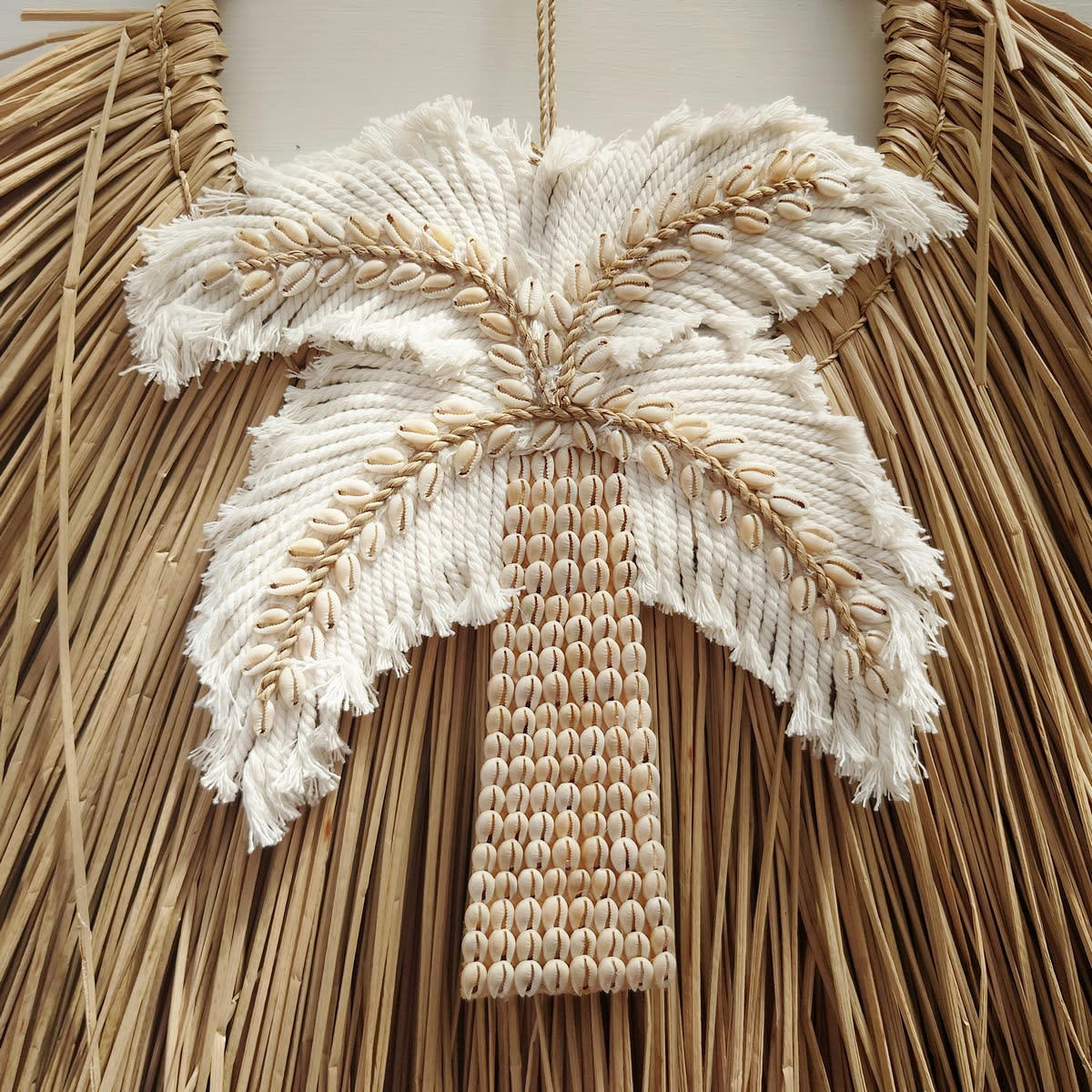 PALMA - Décoration murale en cotton et coquillages, blanc H36 cm x L26 cm