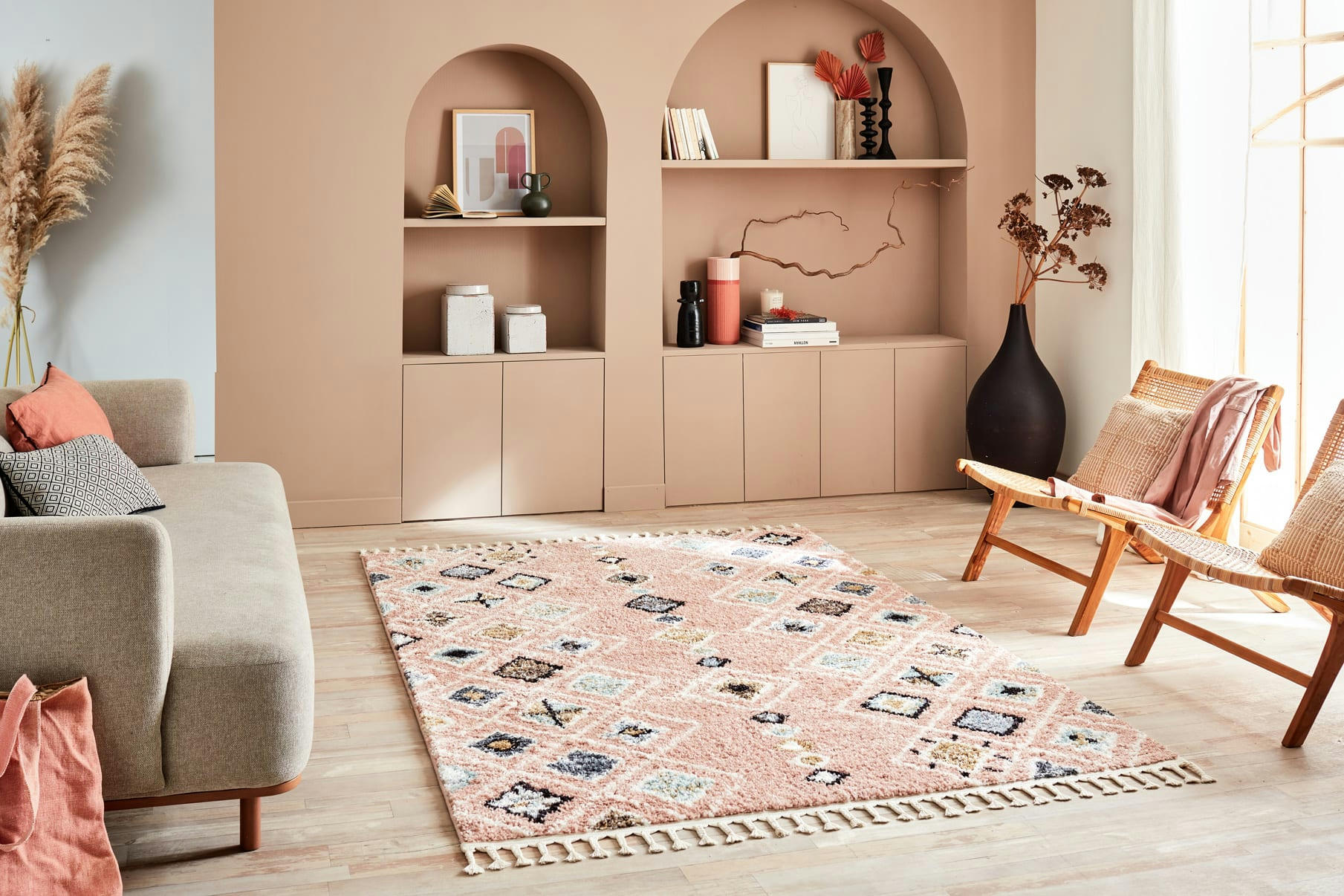 DELYA - Tapis salon berbere rose 160x230 dessin ethnique