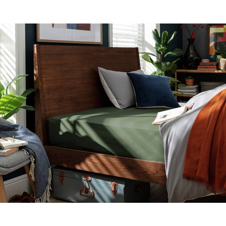 Habitat Cotton Rich 180 TC Plain Green Fitted Sheet - Single