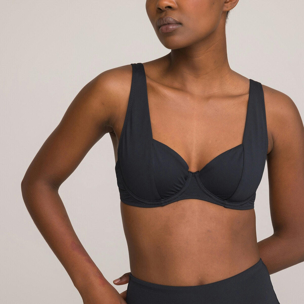 Haut de maillot de bain corbeille