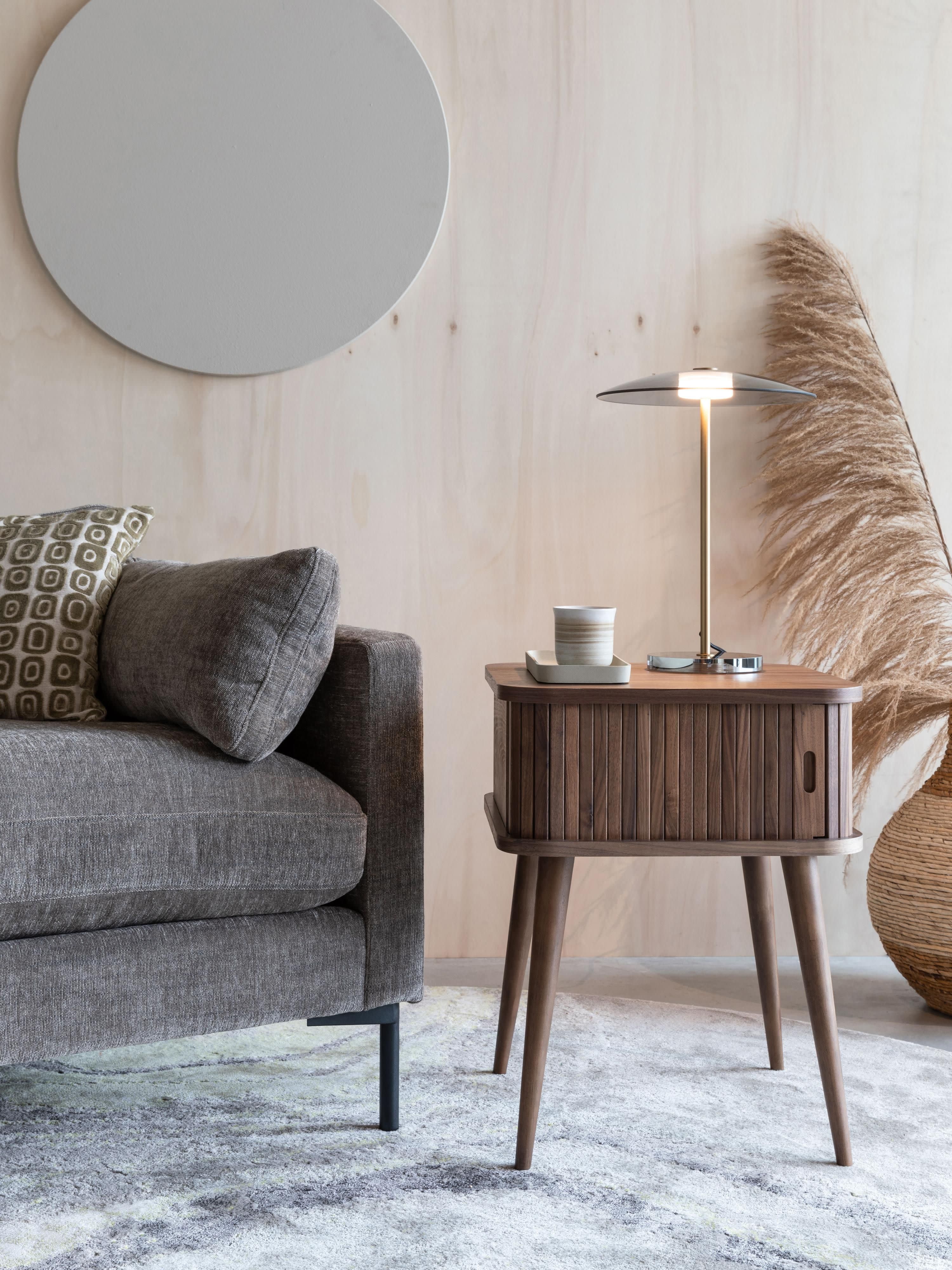 Holz-Nachttisch Barbier mit Rolltür und geriffelter Front