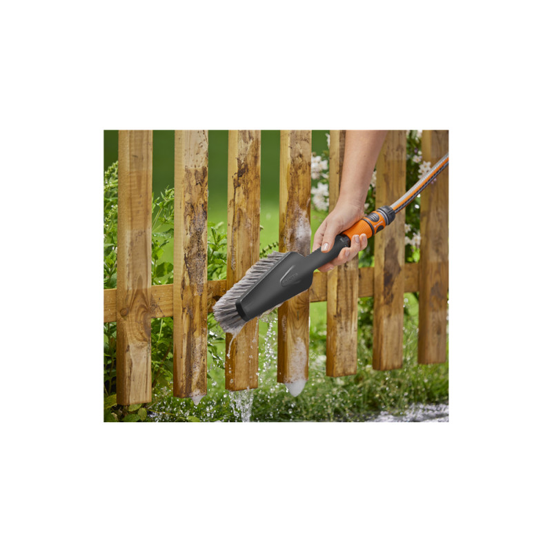 Brosse de lavage à main avec shampoing GARDENA