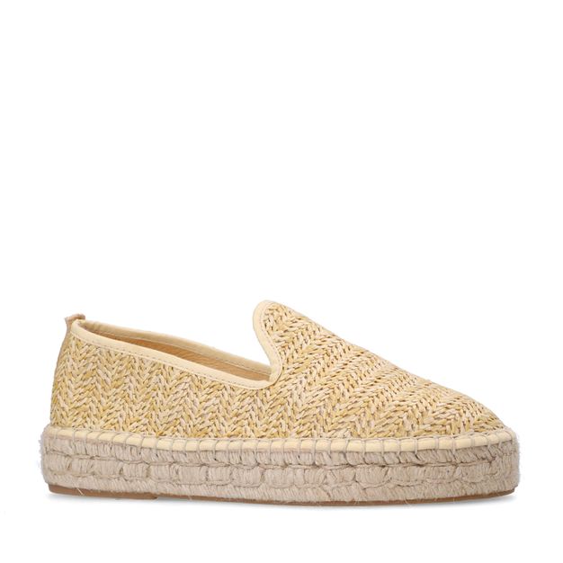 Beige raffia espadrilles