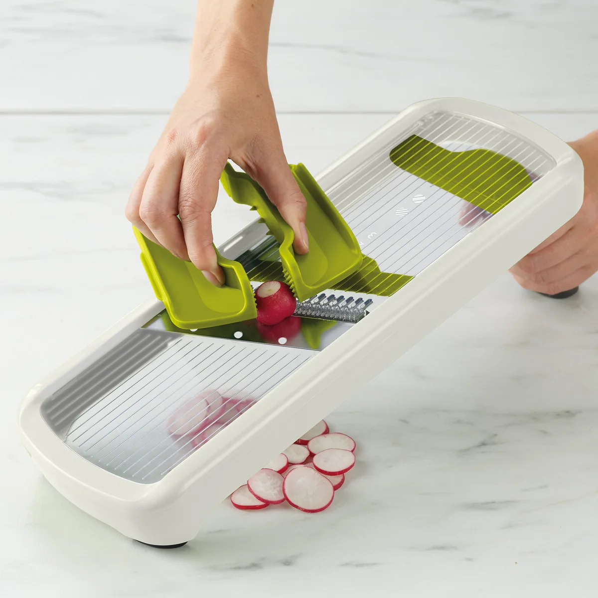 Joseph Joseph - Multi-Grip Mandoline Plus, grün / weiß
